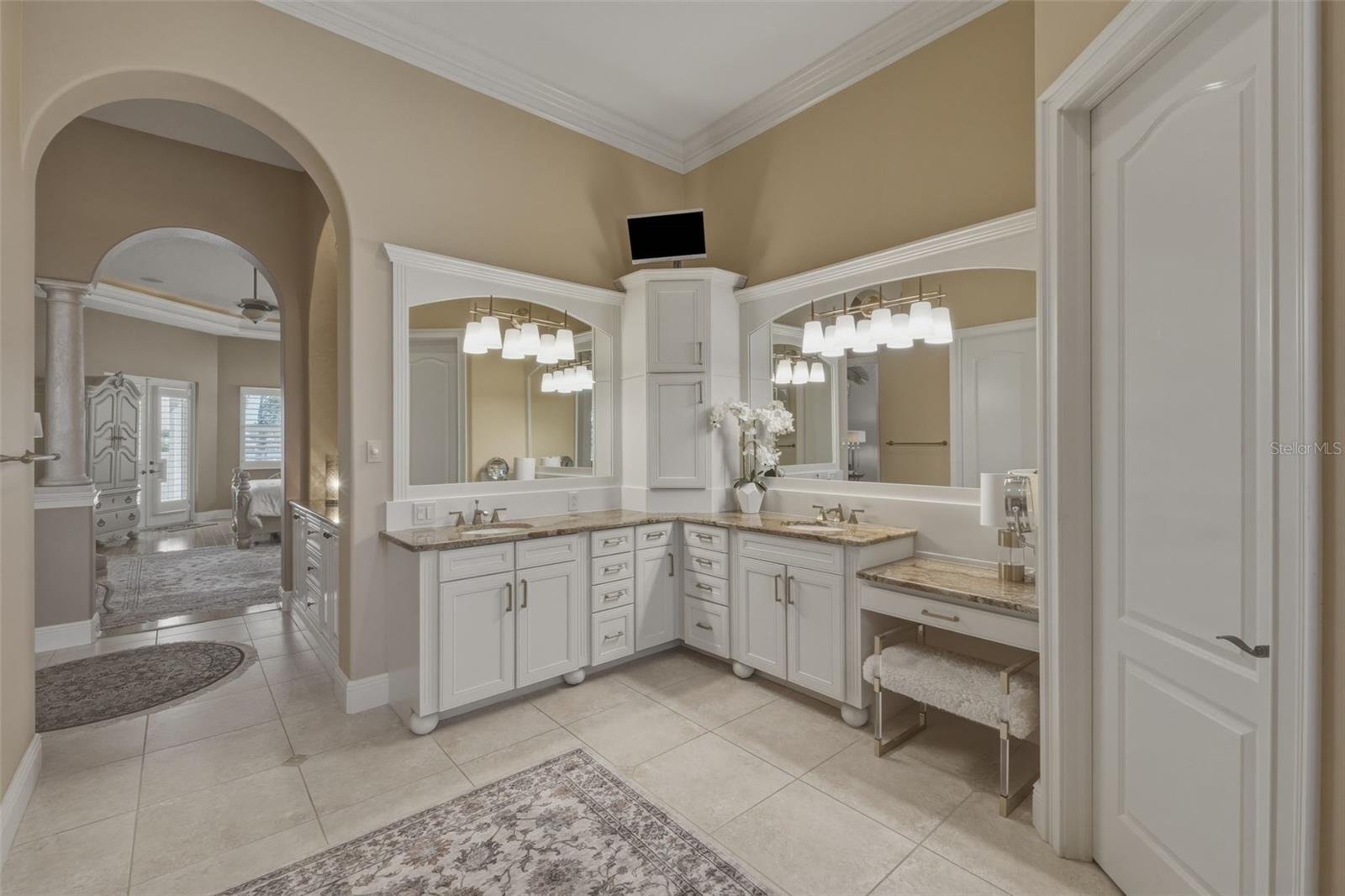 7851 9TH AVENUE S, St Petersburg, FL 33707