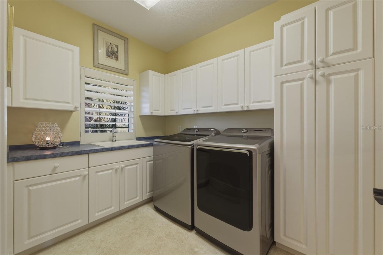 7851 9TH AVENUE S, St Petersburg, FL 33707