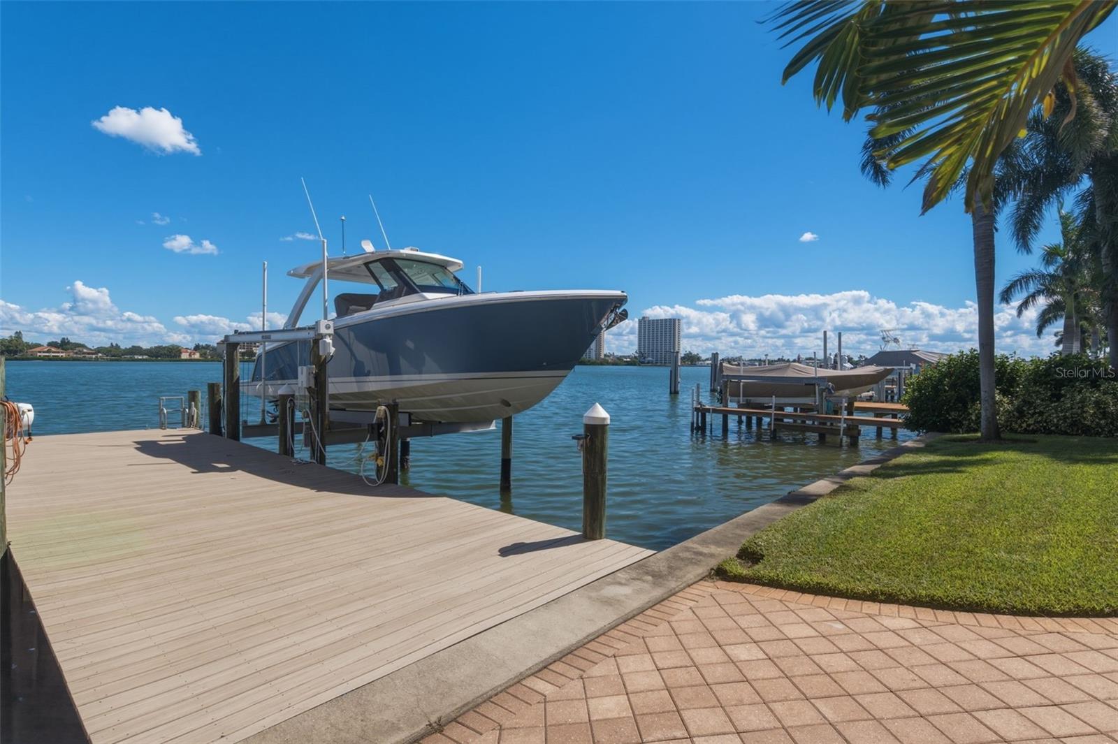 7851 9TH AVENUE S, St Petersburg, FL 33707