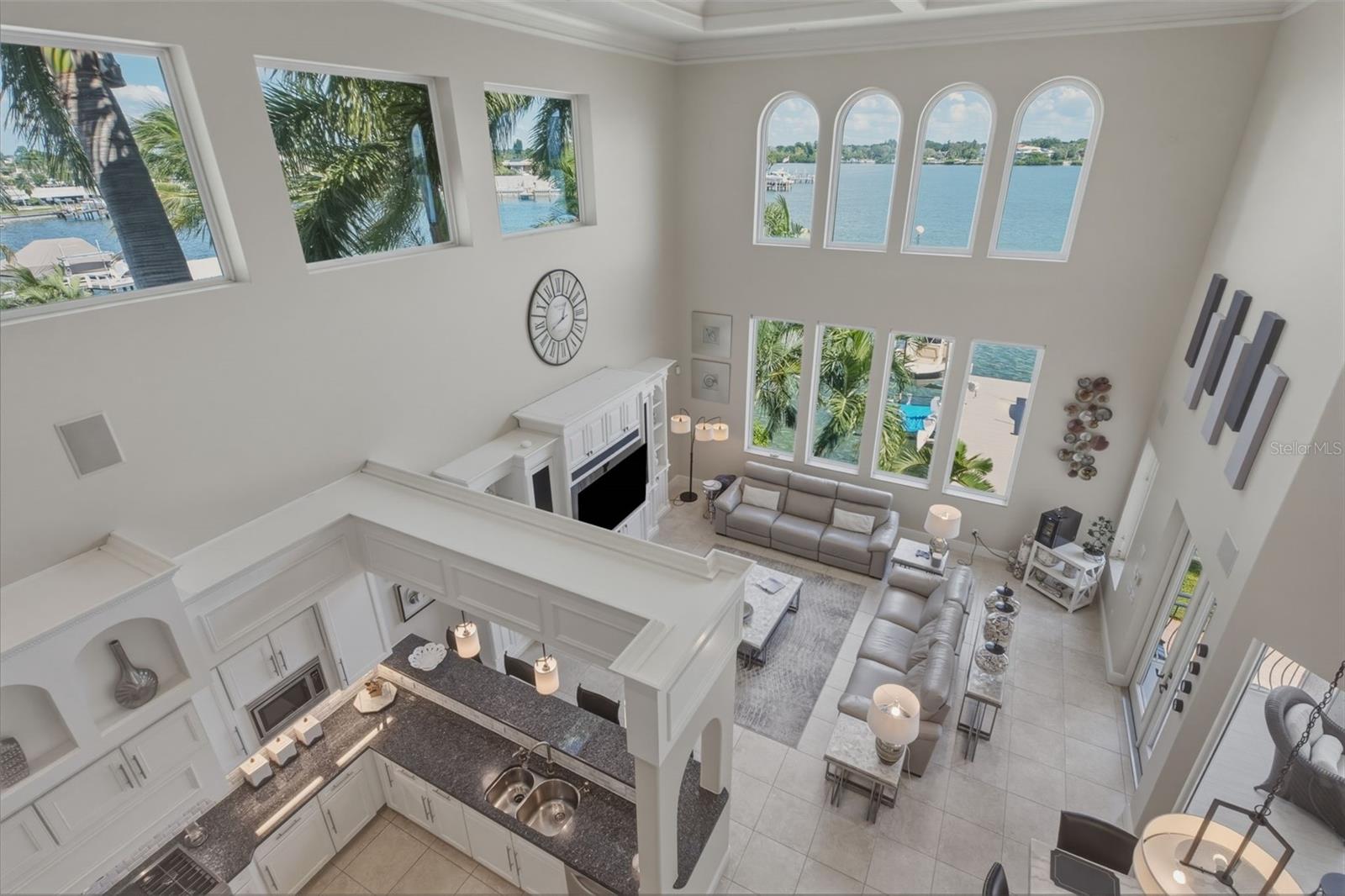 7851 9TH AVENUE S, St Petersburg, FL 33707