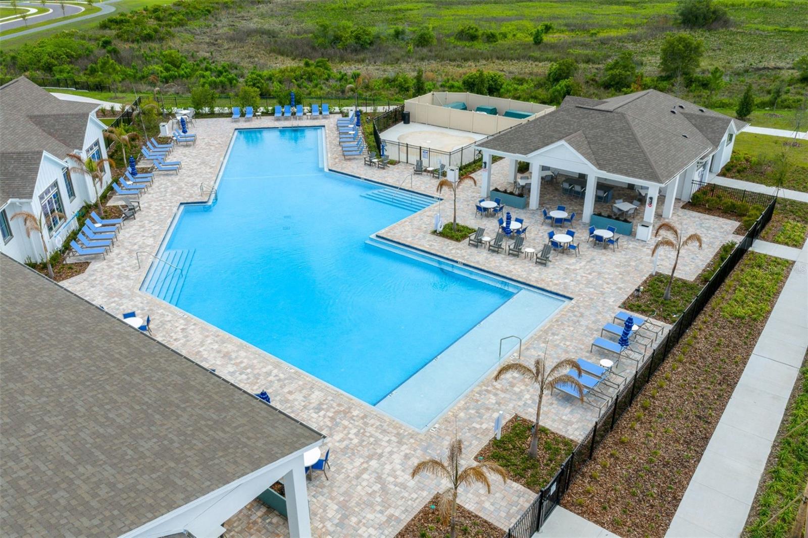 Resort Style Amenities
