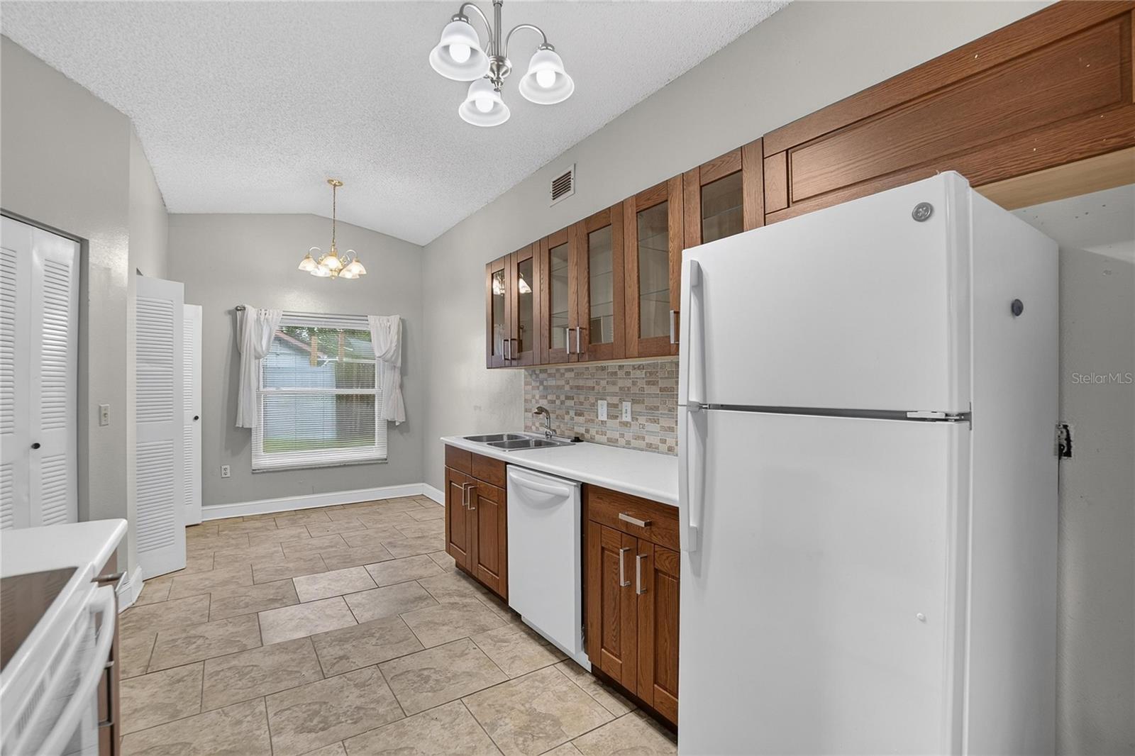 629 STILLVIEW CIRCLE, Brandon, FL 33510