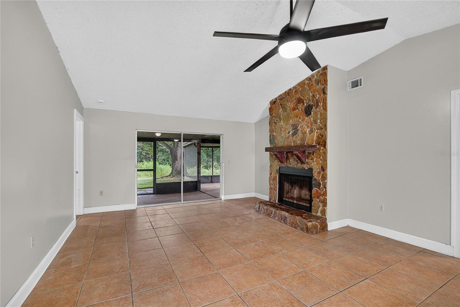 629 STILLVIEW CIRCLE, Brandon, FL 33510