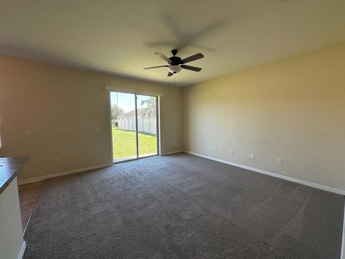 814 COLLEGE LEAF WAY, Ruskin, FL 33570 814 COLLEGE LEAF WAY, Ruskin, FL 33570