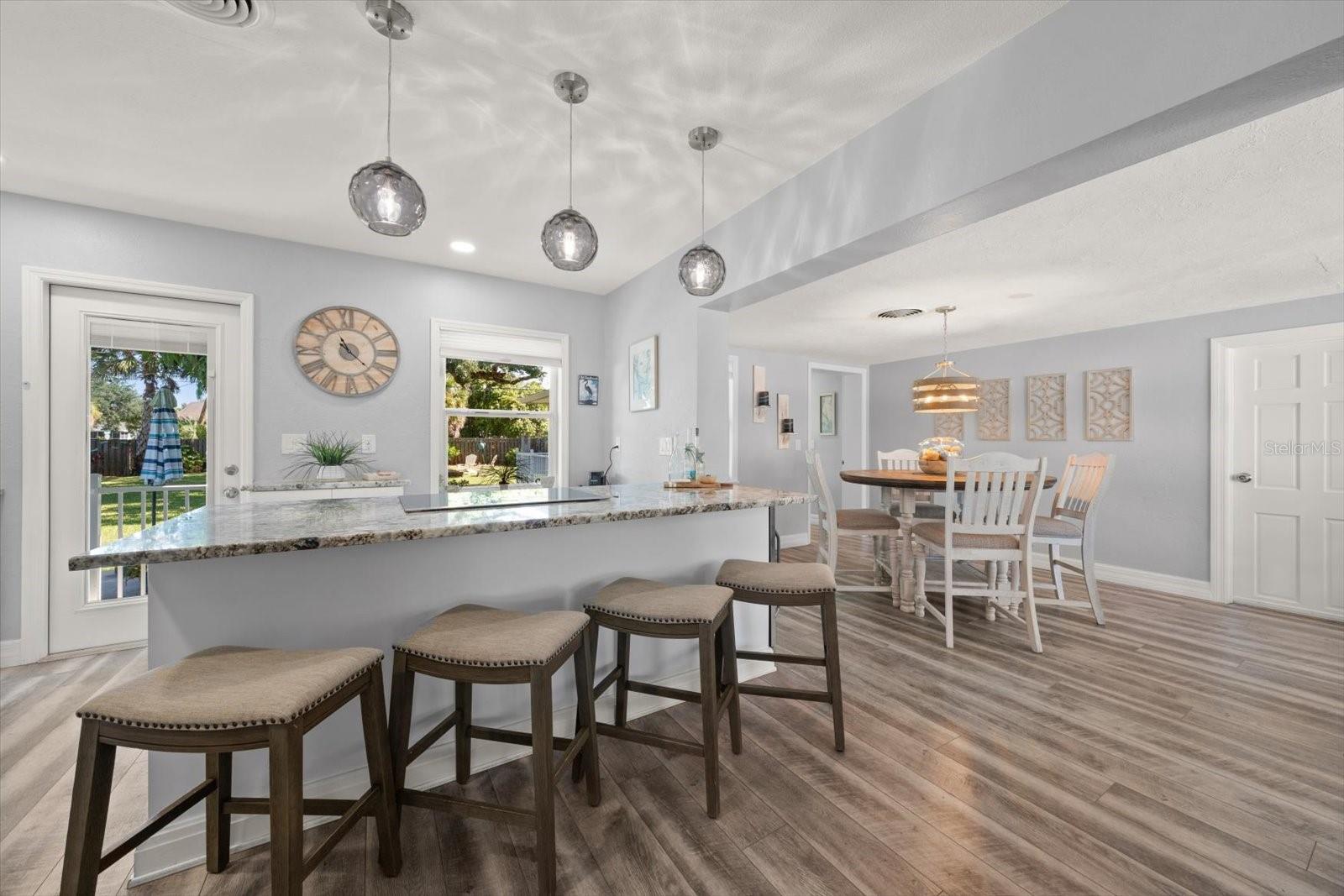 2534 BAYSIDE DRIVE S, St Petersburg, FL 33705