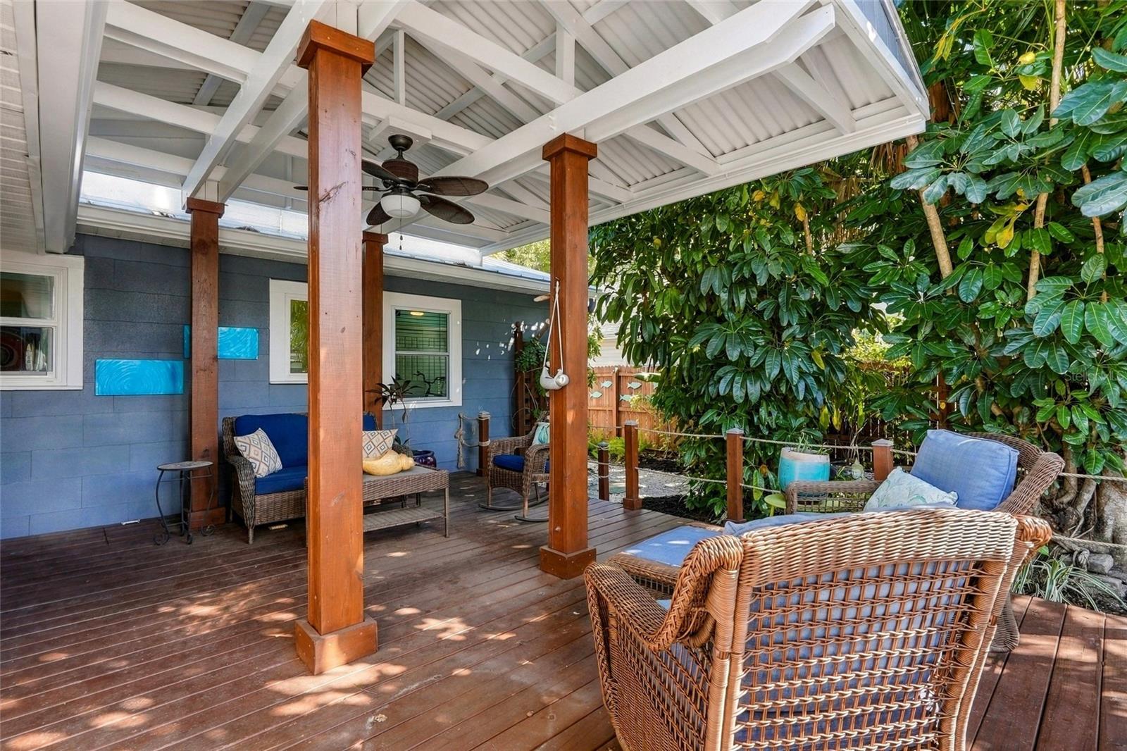3108 10TH STREET N, St Petersburg, FL 33704
