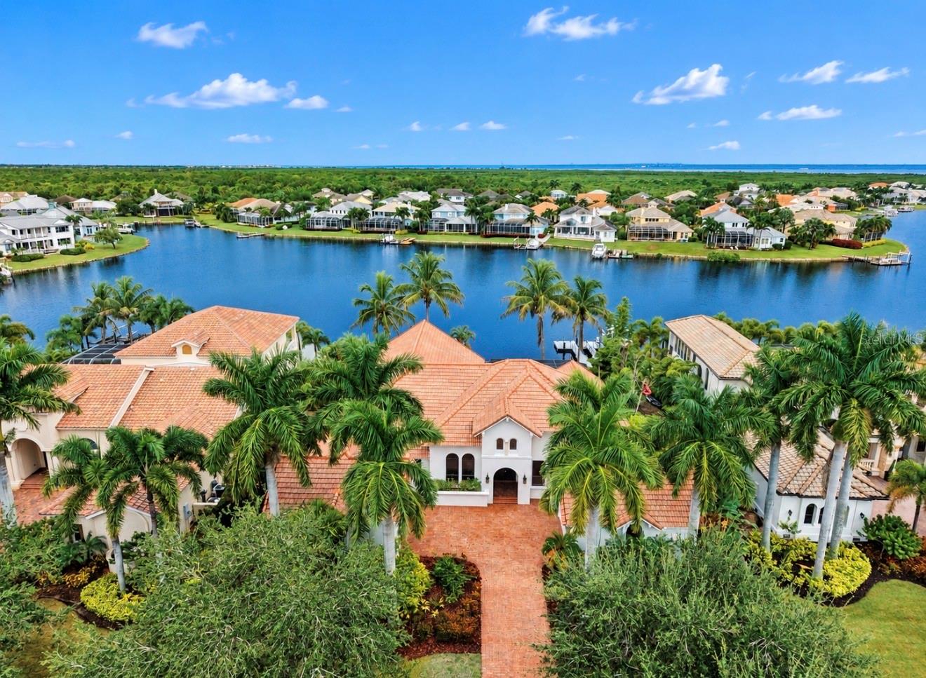 5408 TYBEE ISLAND DRIVE, Apollo Beach, FL 33572