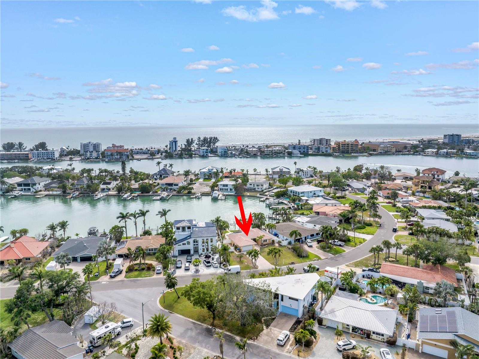 10128 YACHT CLUB DRIVE, Treasure Island, FL 33706