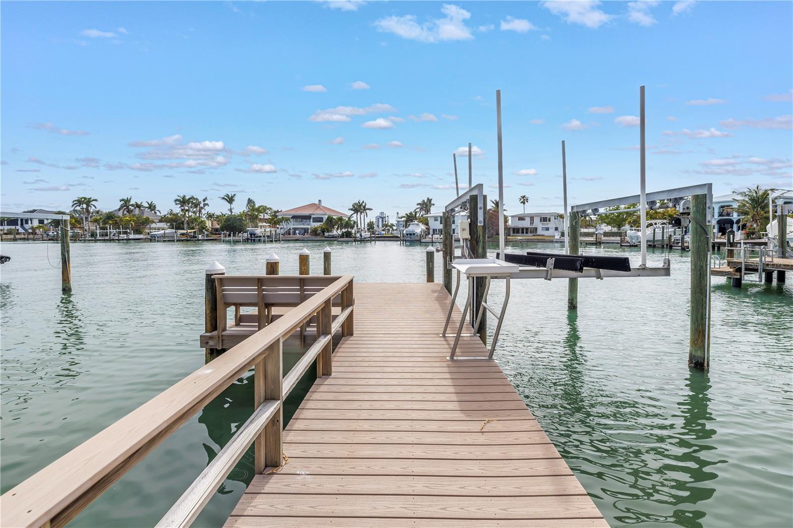 10128 YACHT CLUB DRIVE, Treasure Island, FL 33706