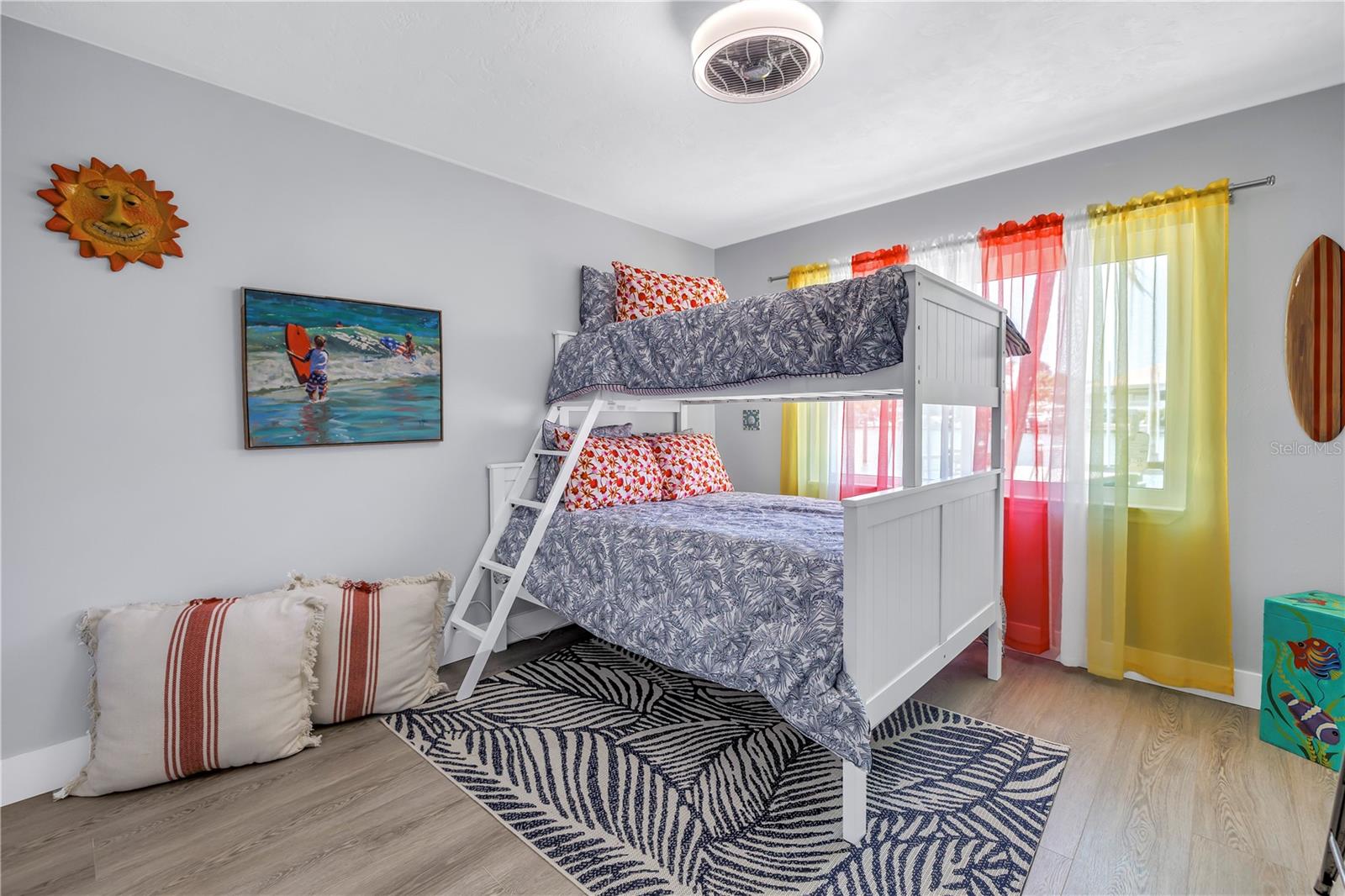 10128 YACHT CLUB DRIVE, Treasure Island, FL 33706