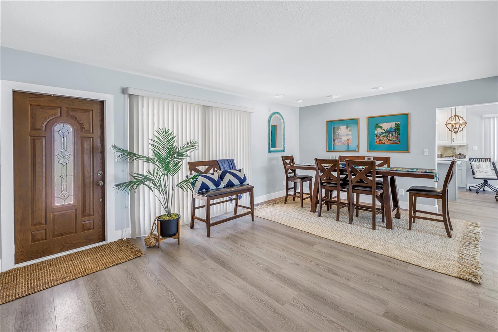 10128 YACHT CLUB DRIVE, Treasure Island, FL 33706