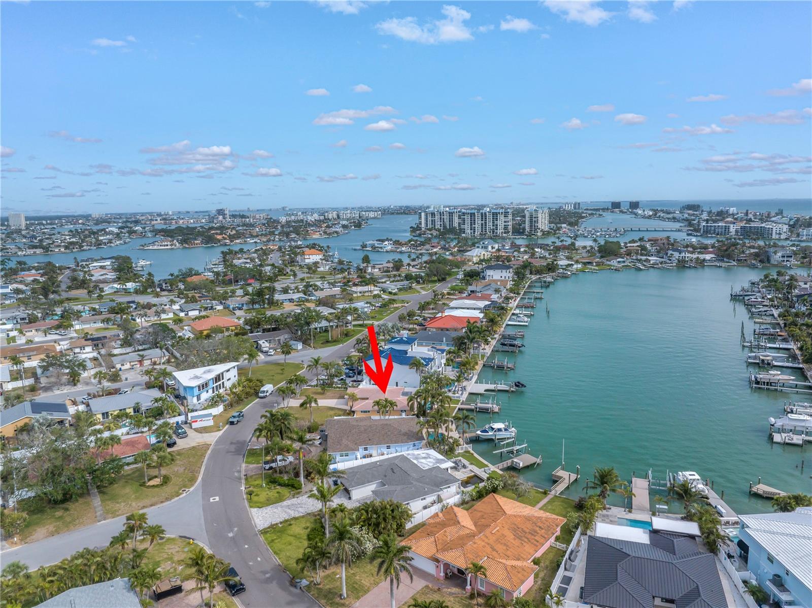 10128 YACHT CLUB DRIVE, Treasure Island, FL 33706