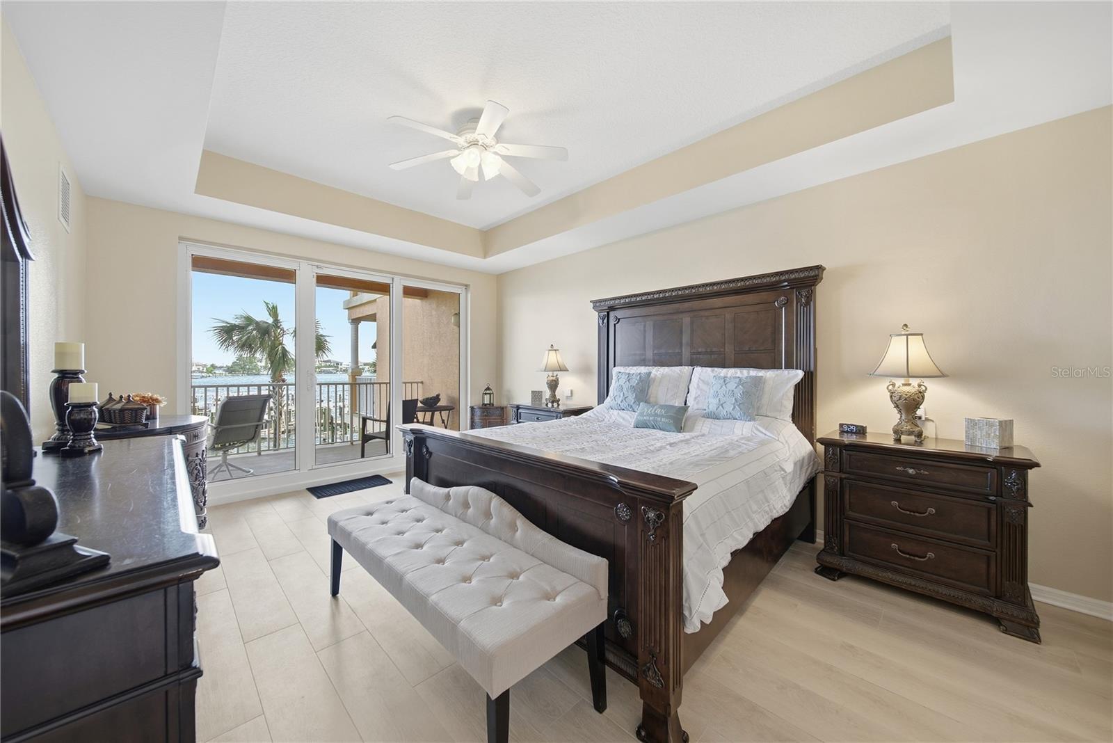 530 S GULFVIEW BOULEVARD, #203, Clearwater Beach, FL 33767