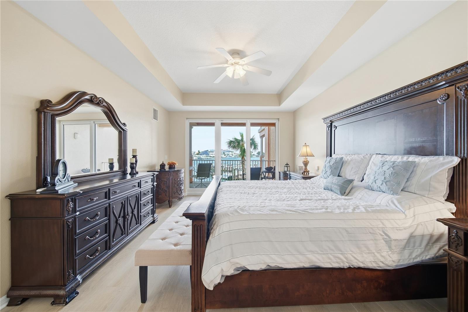 530 S GULFVIEW BOULEVARD, #203, Clearwater Beach, FL 33767