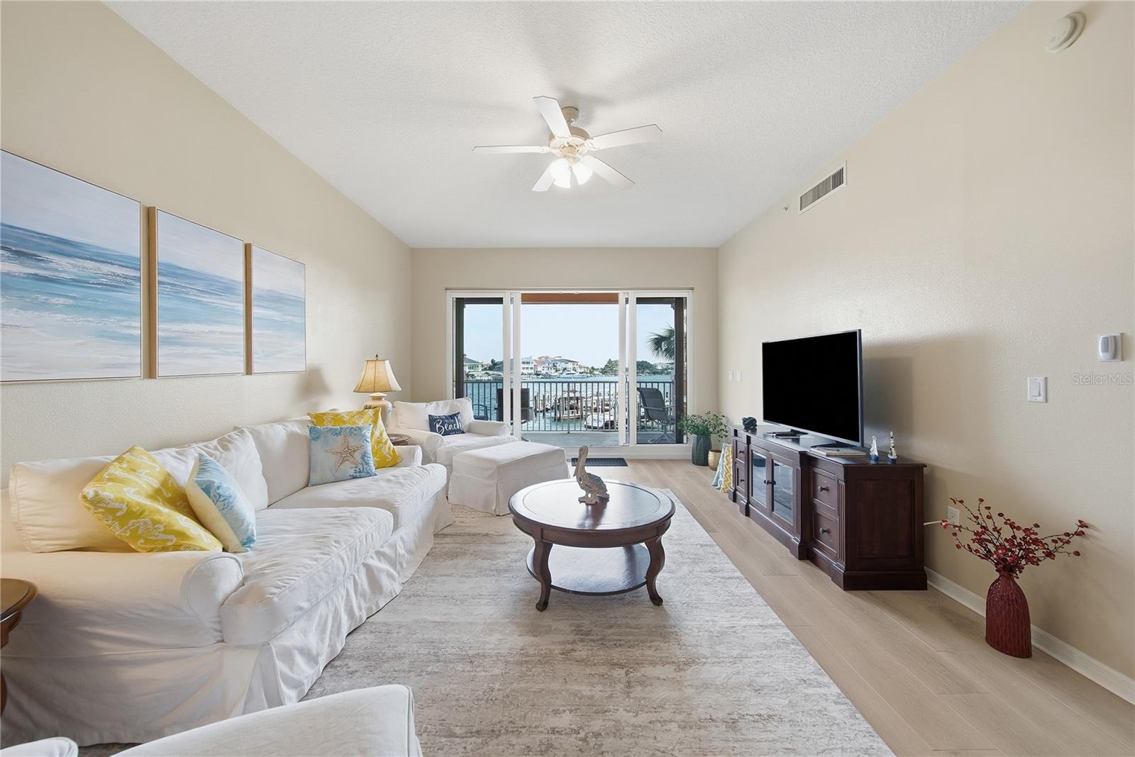 530 S GULFVIEW BOULEVARD, #203, Clearwater Beach, FL 33767 530 S GULFVIEW BOULEVARD, #203, Clearwater Beach, FL 33767
