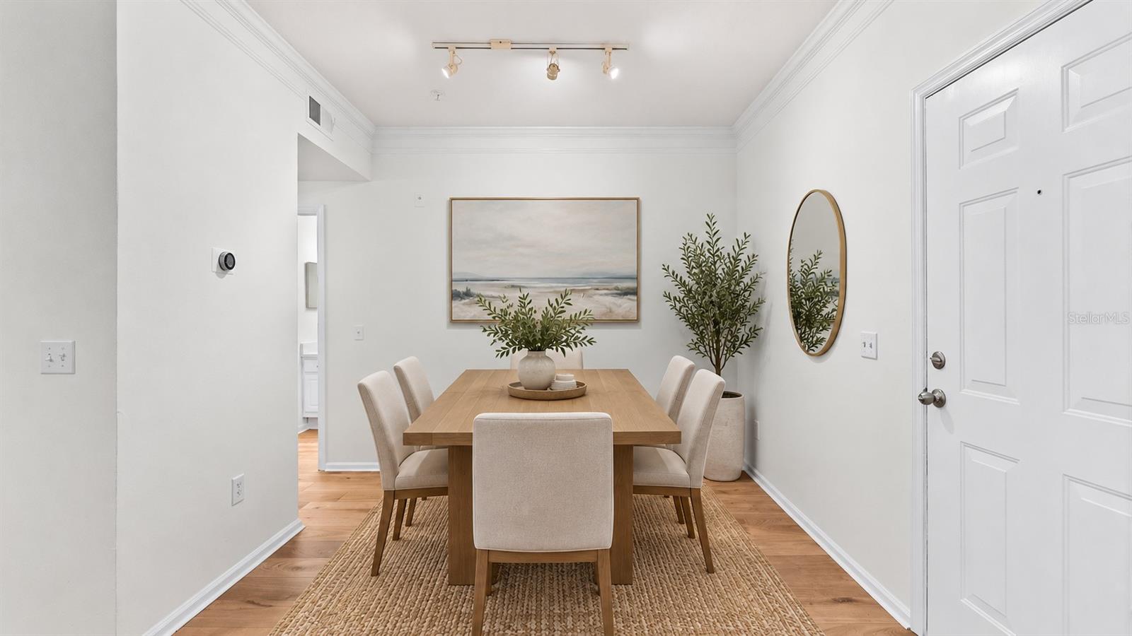 STAGED DINING ROOM STAGED DINING ROOM