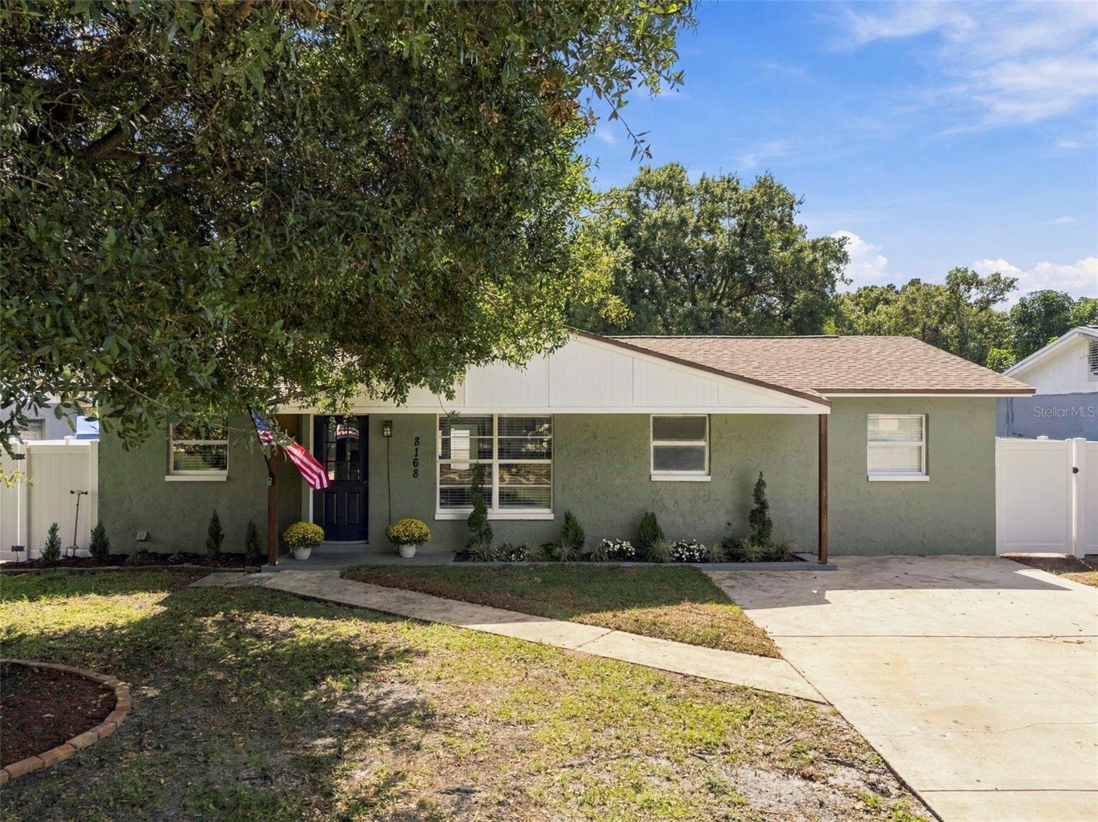 8168 82ND AVENUE, Seminole, FL 33777