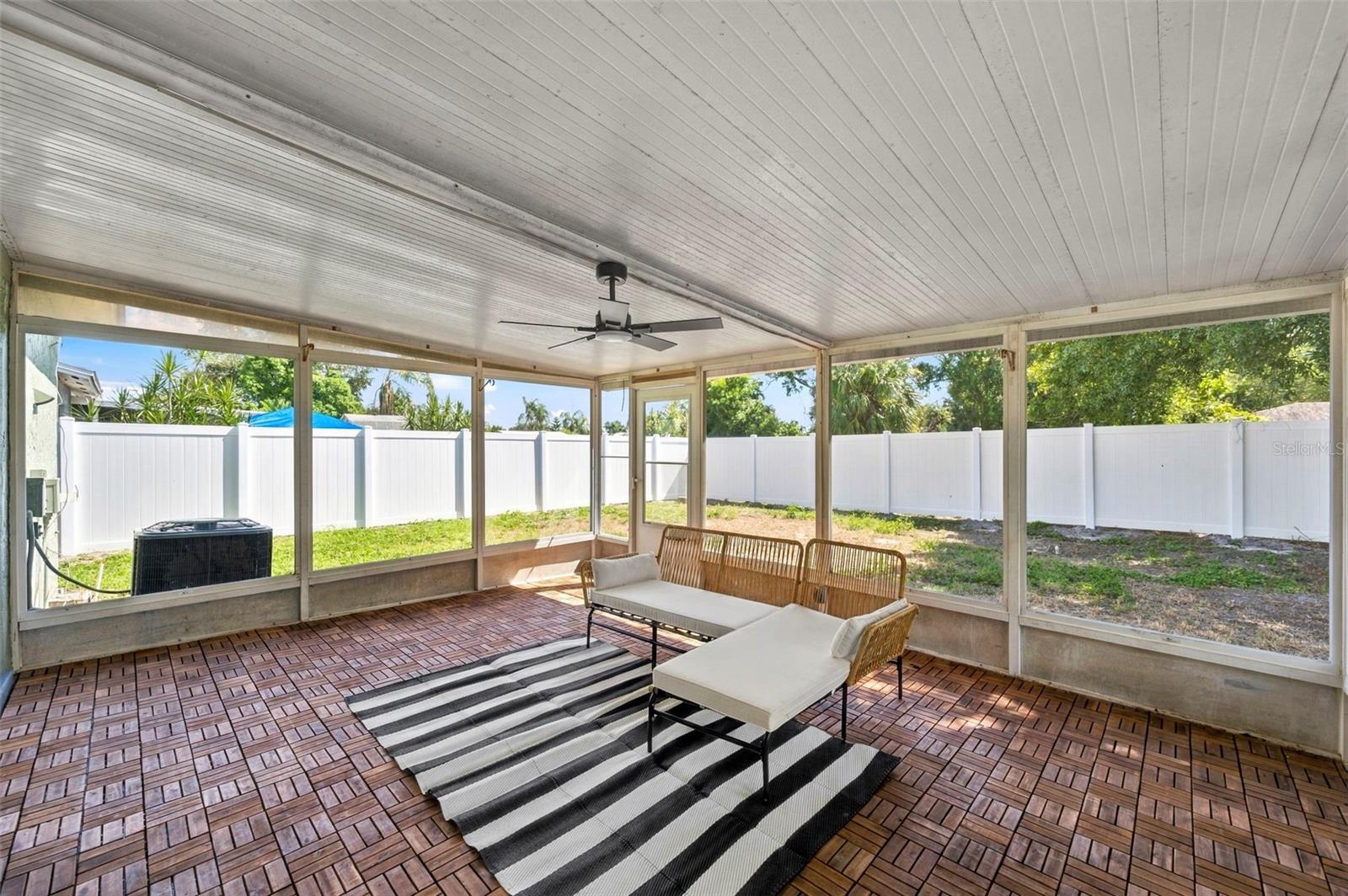 8168 82ND AVENUE, Seminole, FL 33777