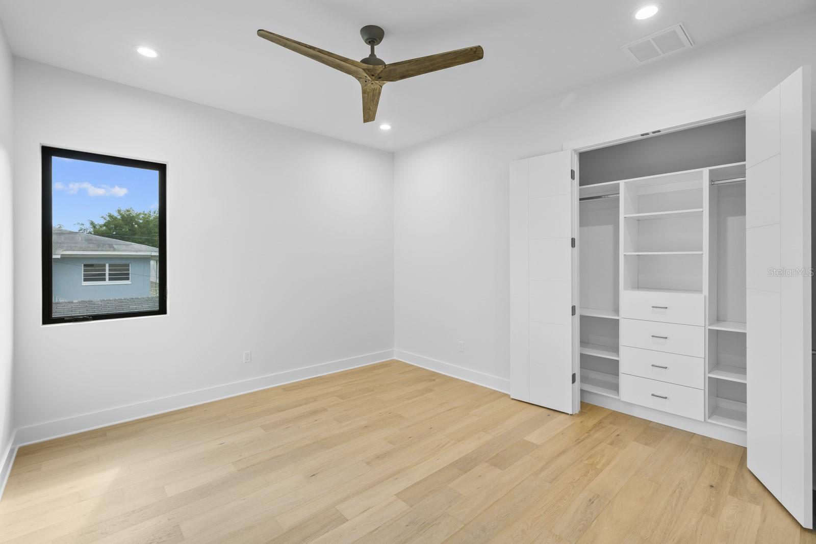 2519 N RIVERSIDE DRIVE, Tampa, FL 33602