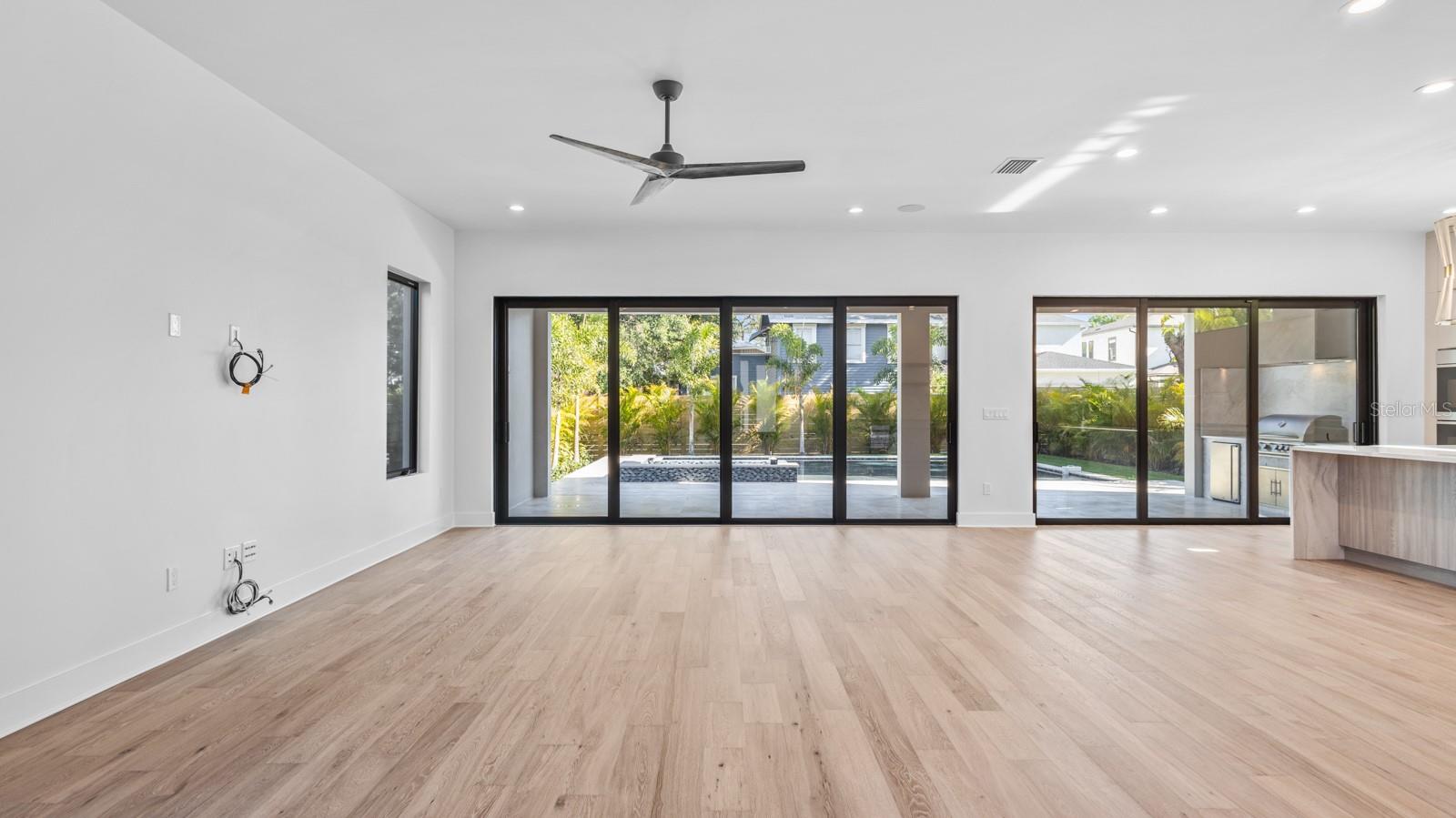 2519 N RIVERSIDE DRIVE, Tampa, FL 33602