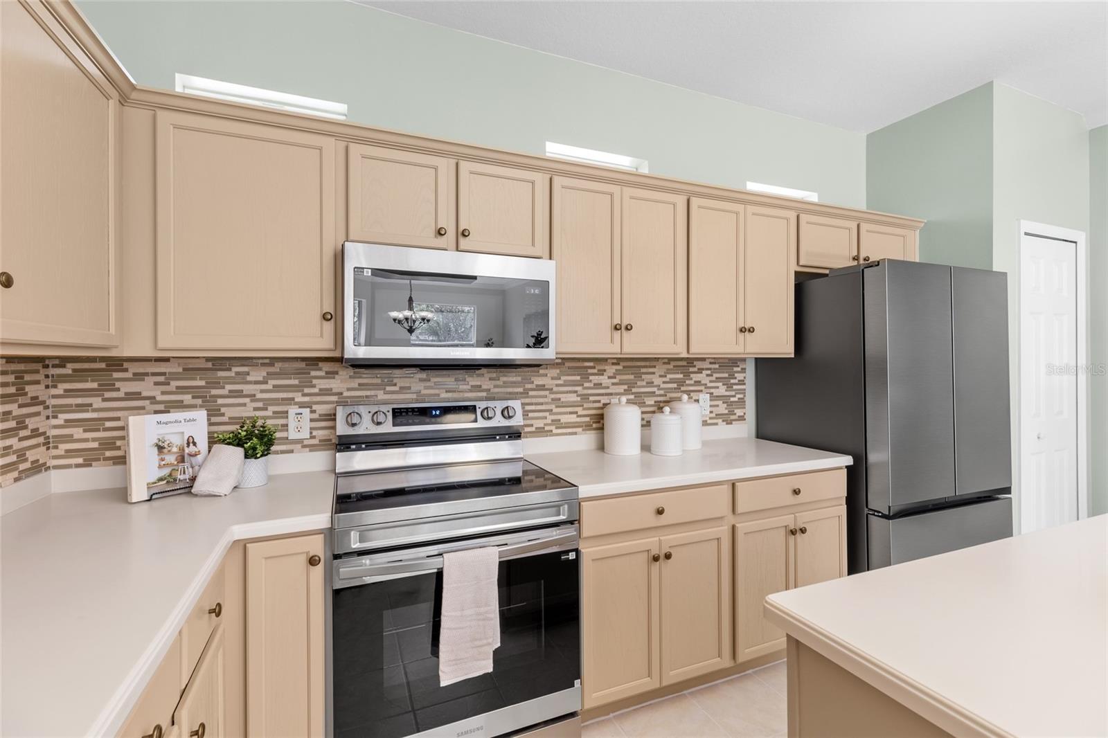 8103 SANGUINELLI ROAD, Land O Lakes, FL 34637