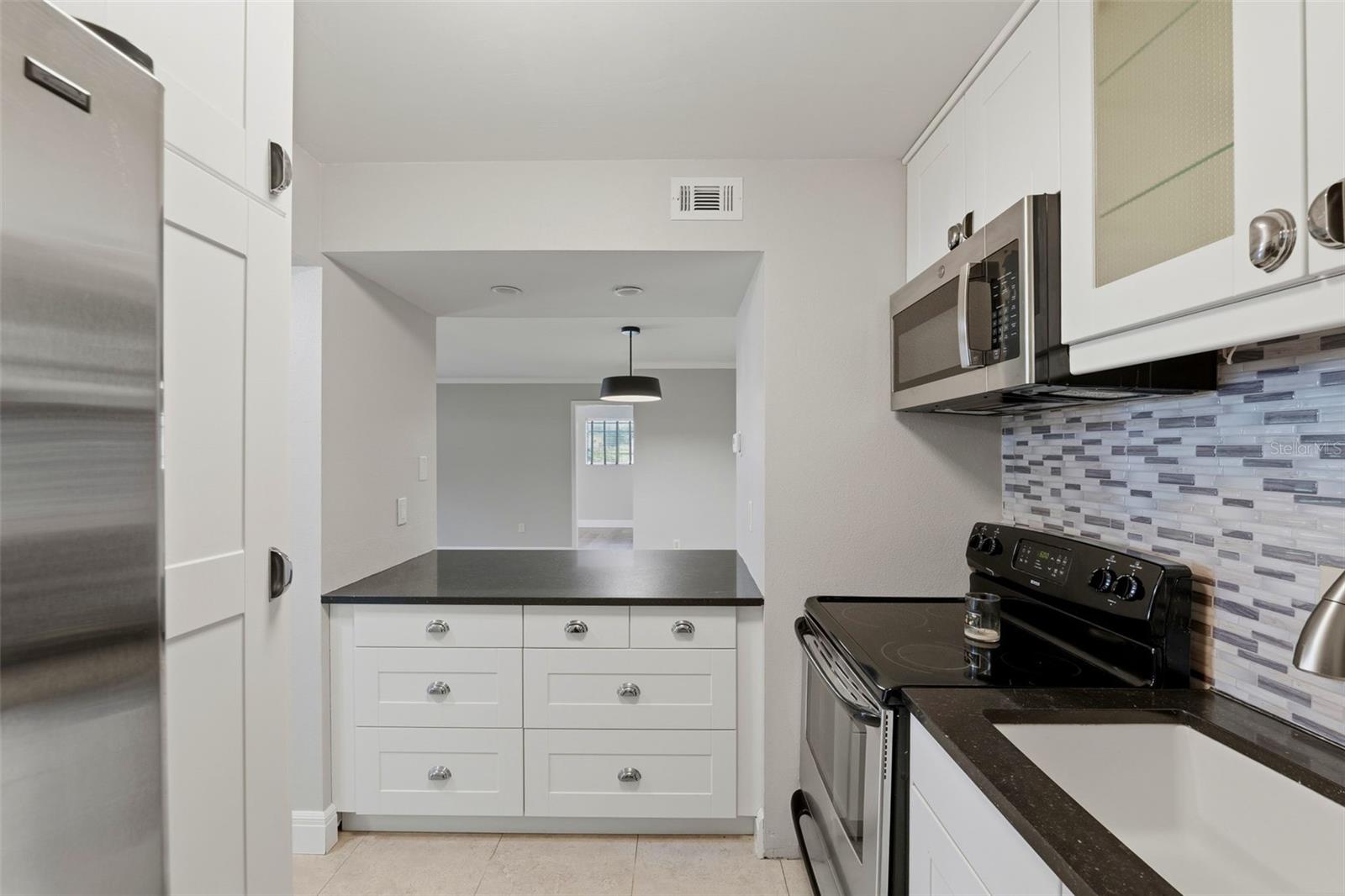 6014 LAKETREE LANE, #G, Temple Terrace, FL 33617