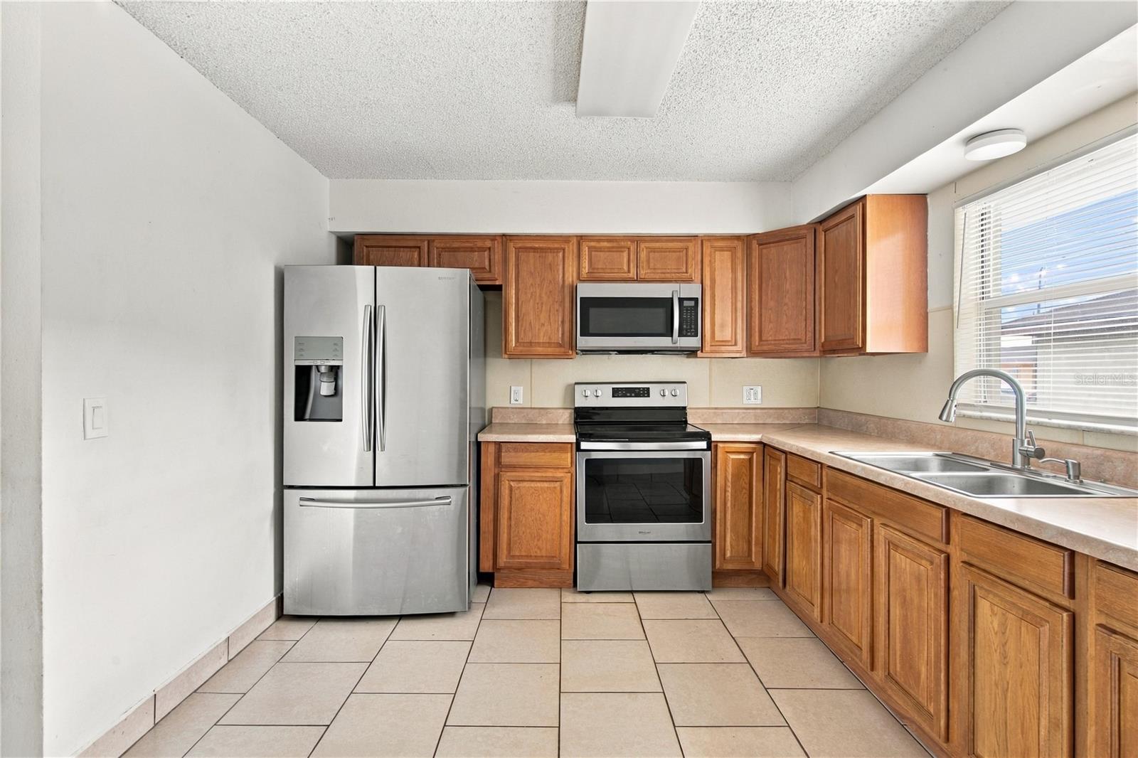 2461 CHESTNUT WOODS DRIVE, Lakeland, FL 33815