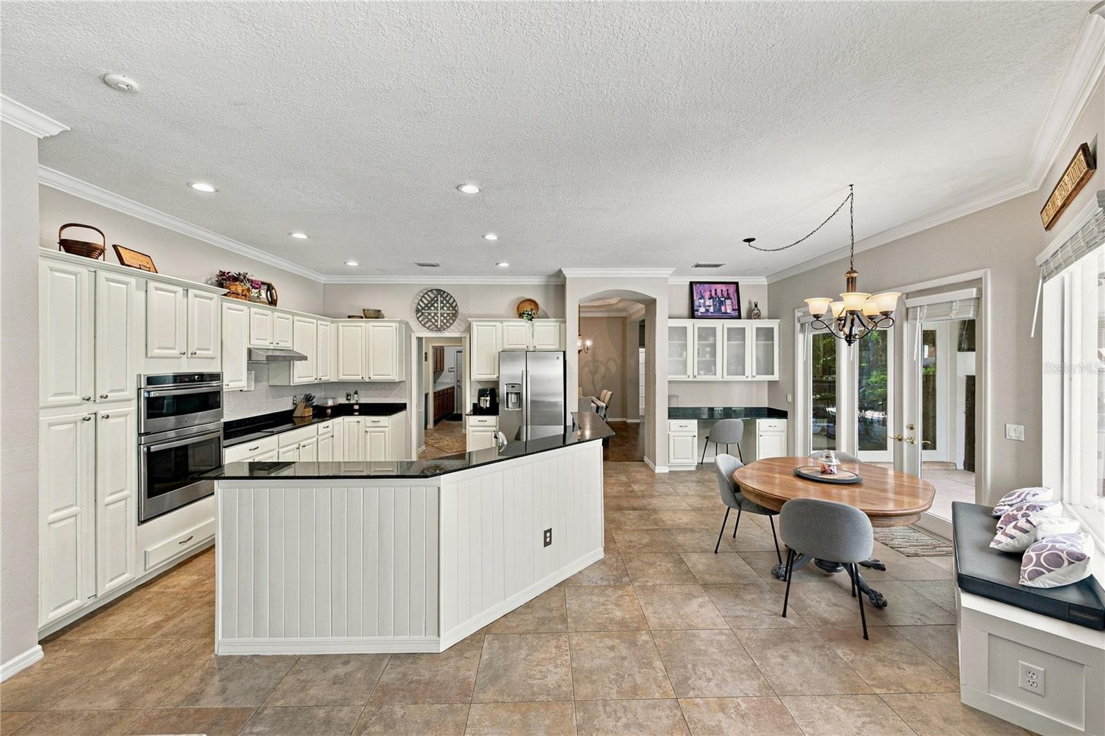 6010 KESTREL POINT AVENUE, Lithia, FL 33547