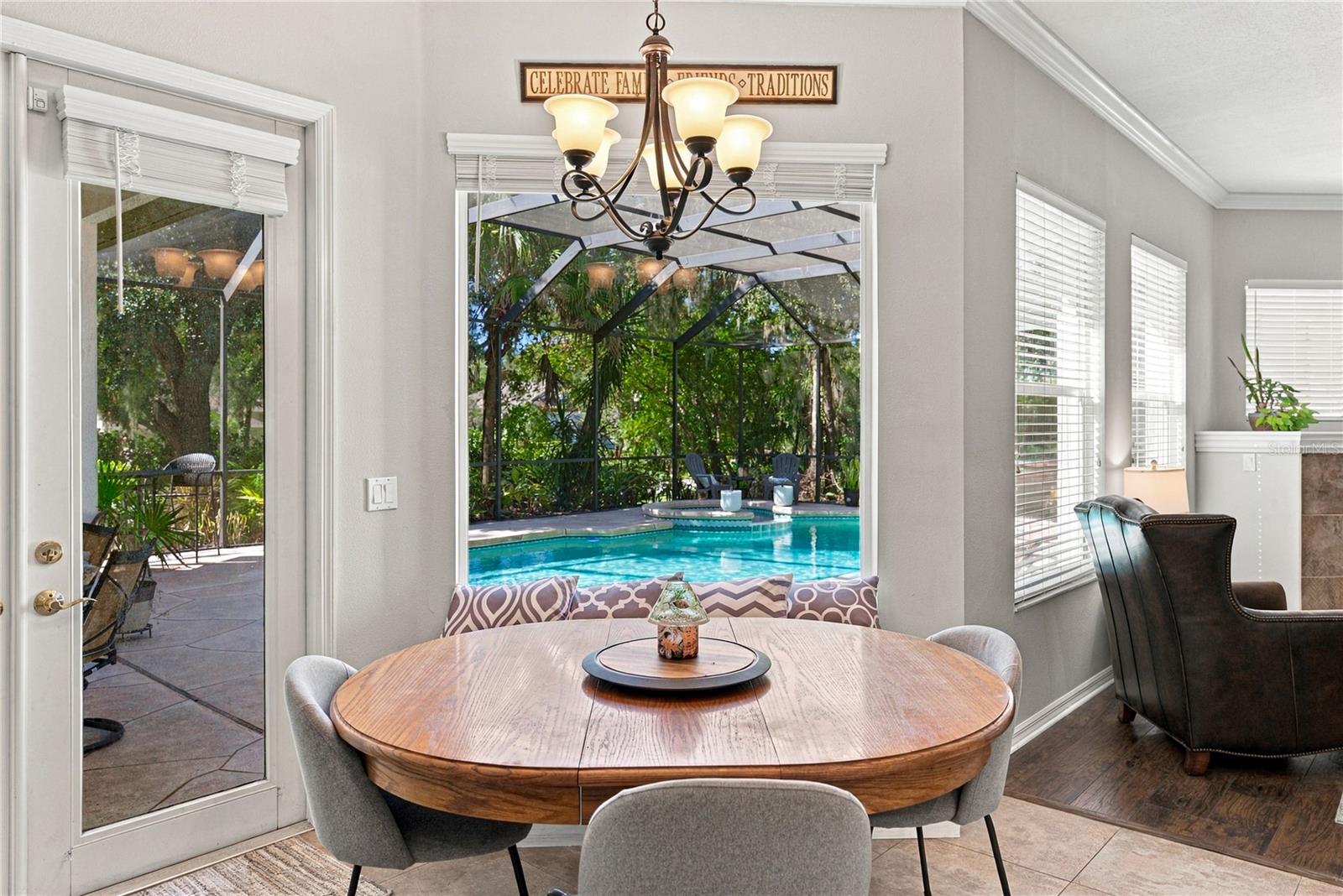 6010 KESTREL POINT AVENUE, Lithia, FL 33547