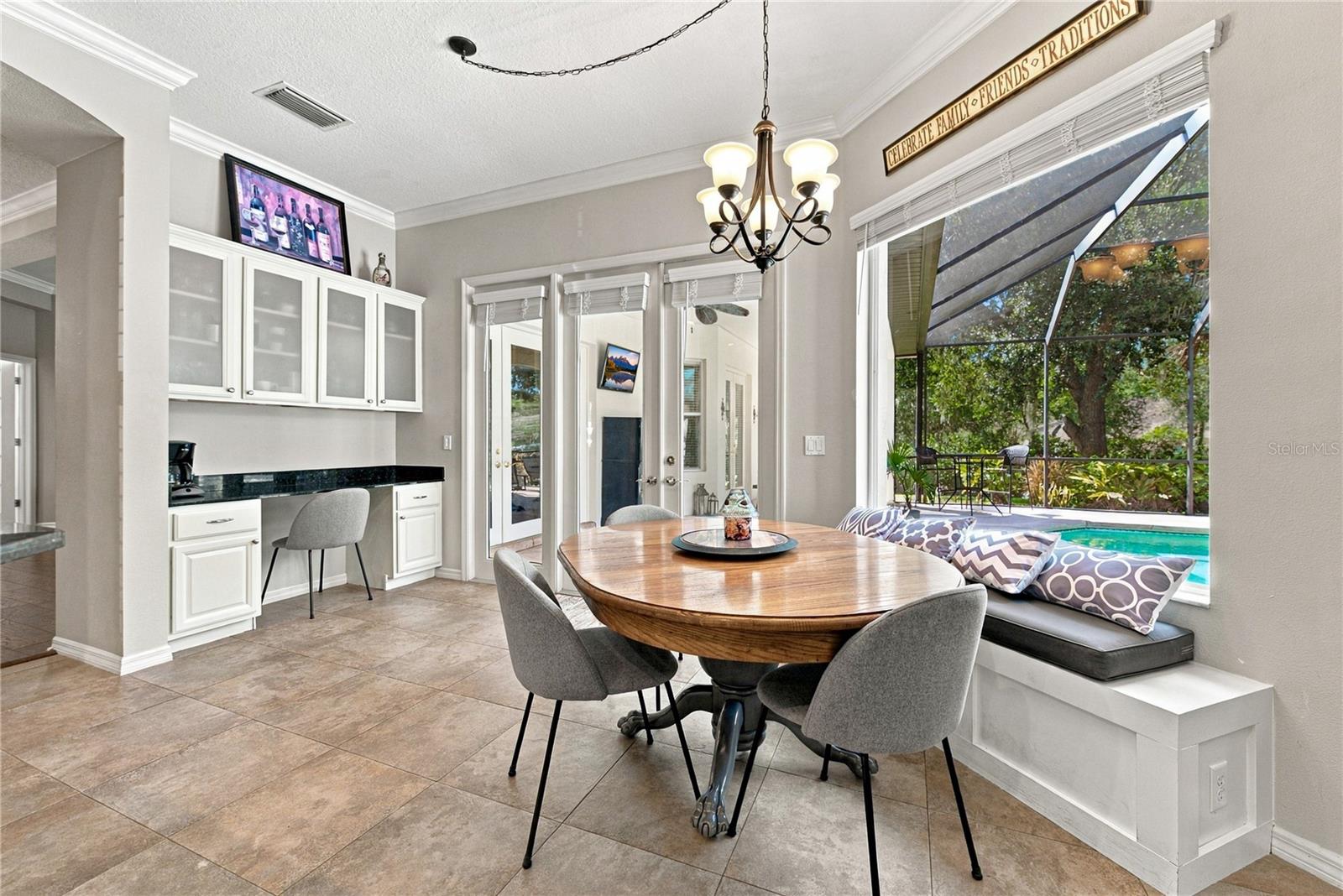 6010 KESTREL POINT AVENUE, Lithia, FL 33547