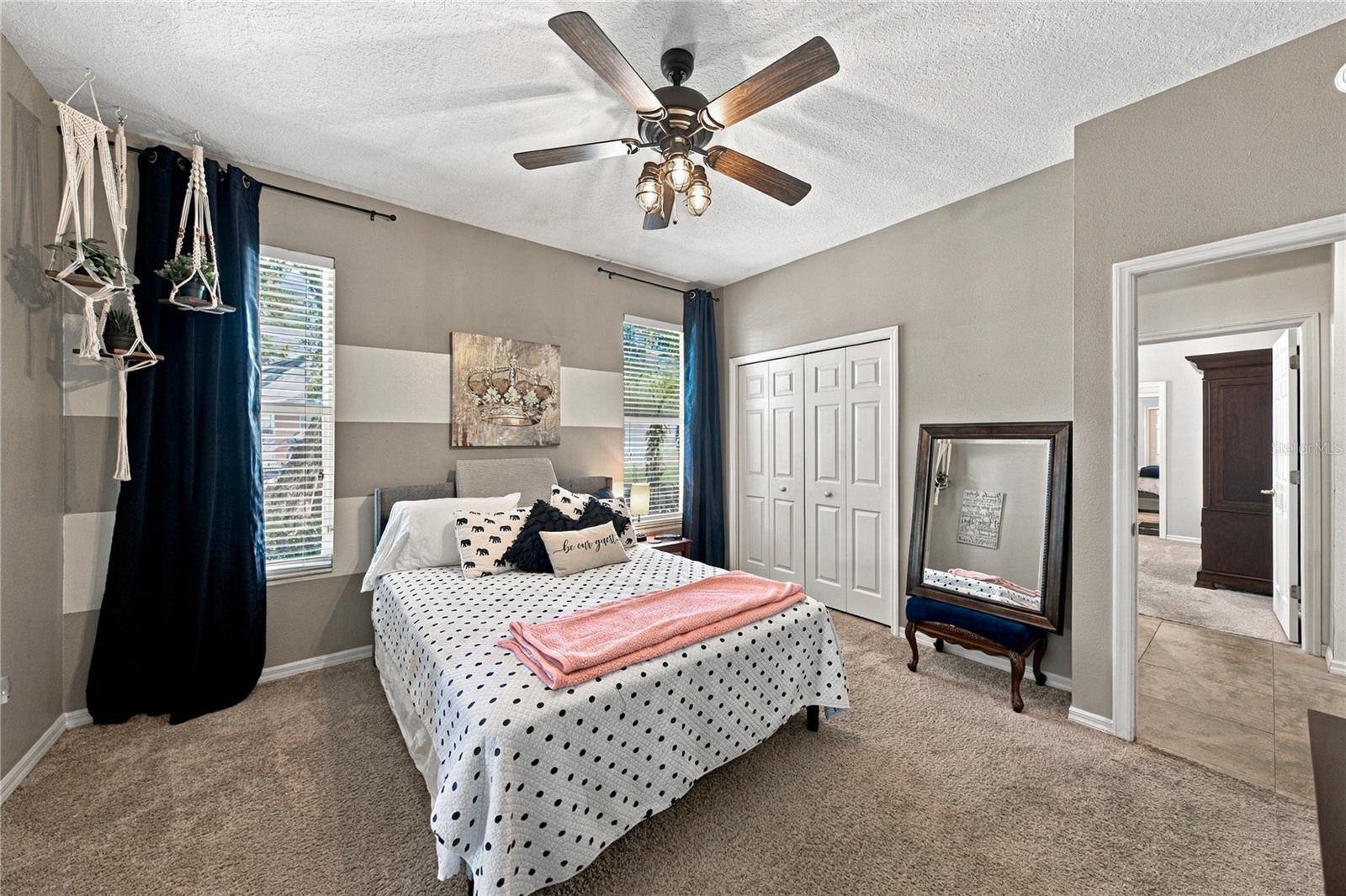 6010 KESTREL POINT AVENUE, Lithia, FL 33547