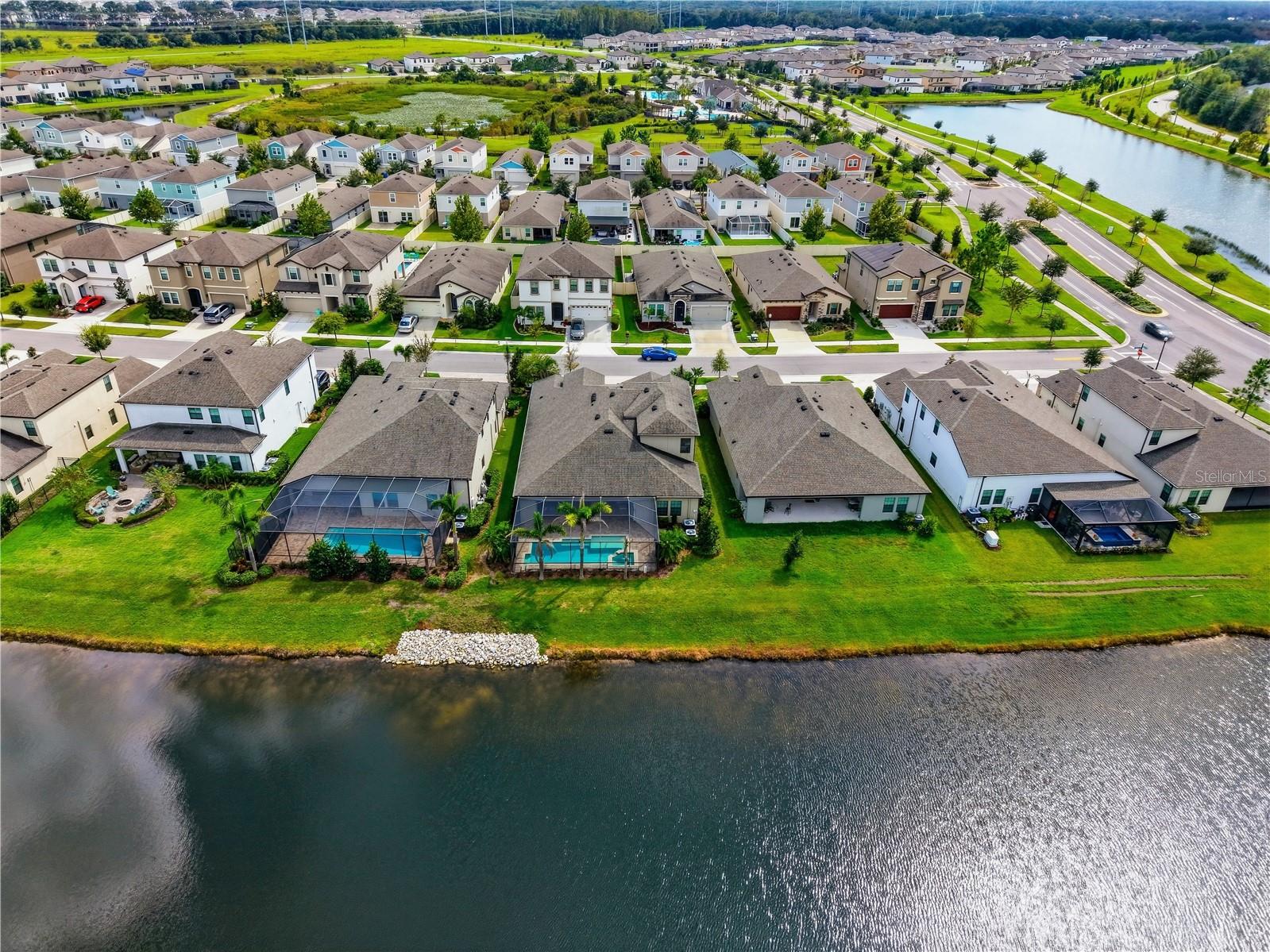 14608 RED CASTLE AVENUE, Lithia, FL 33547