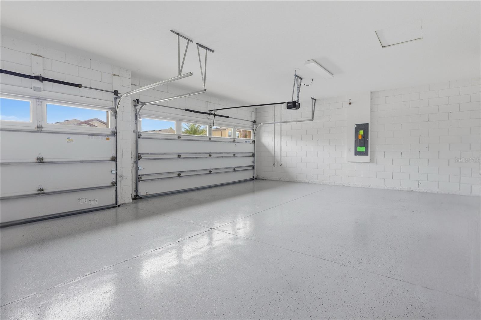 14608 RED CASTLE AVENUE, Lithia, FL 33547