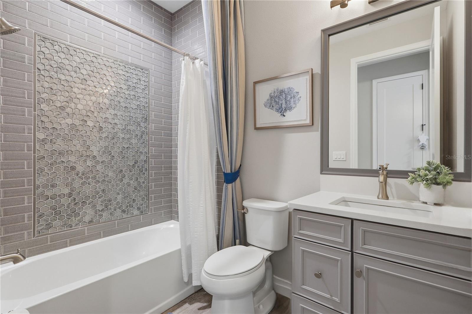14608 RED CASTLE AVENUE, Lithia, FL 33547