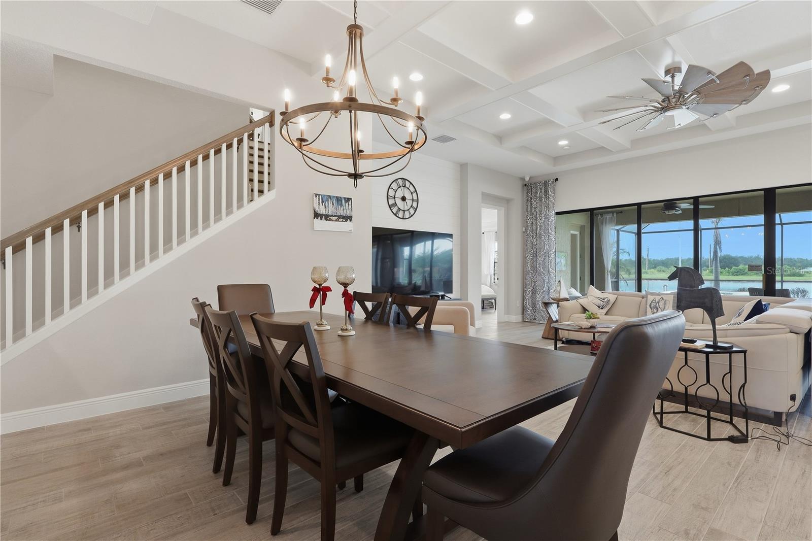 14608 RED CASTLE AVENUE, Lithia, FL 33547