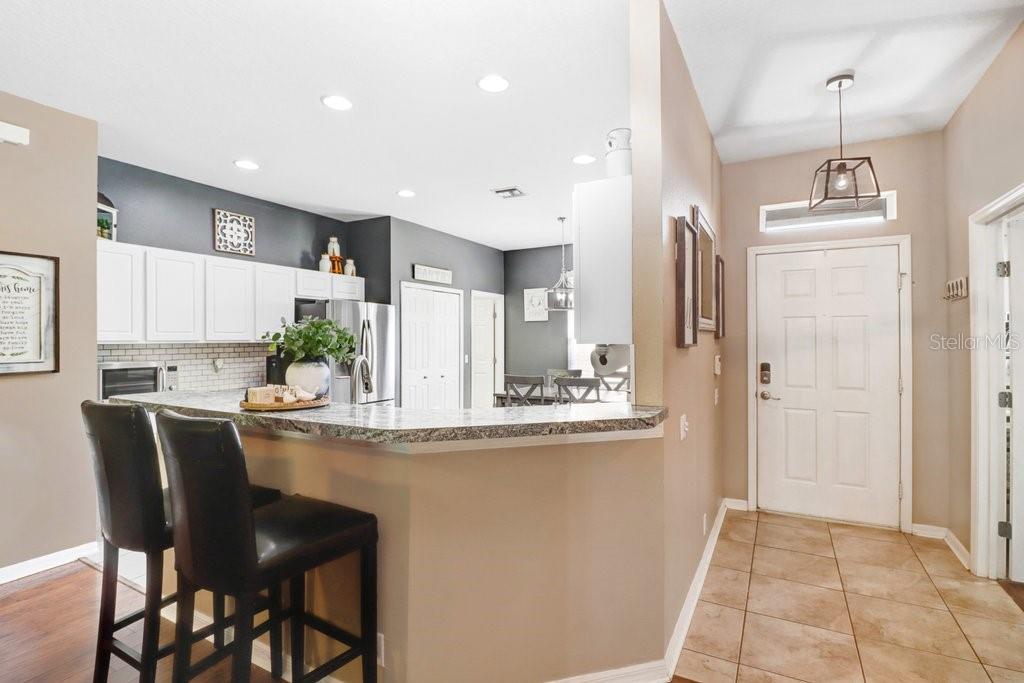 Eat in kitchen