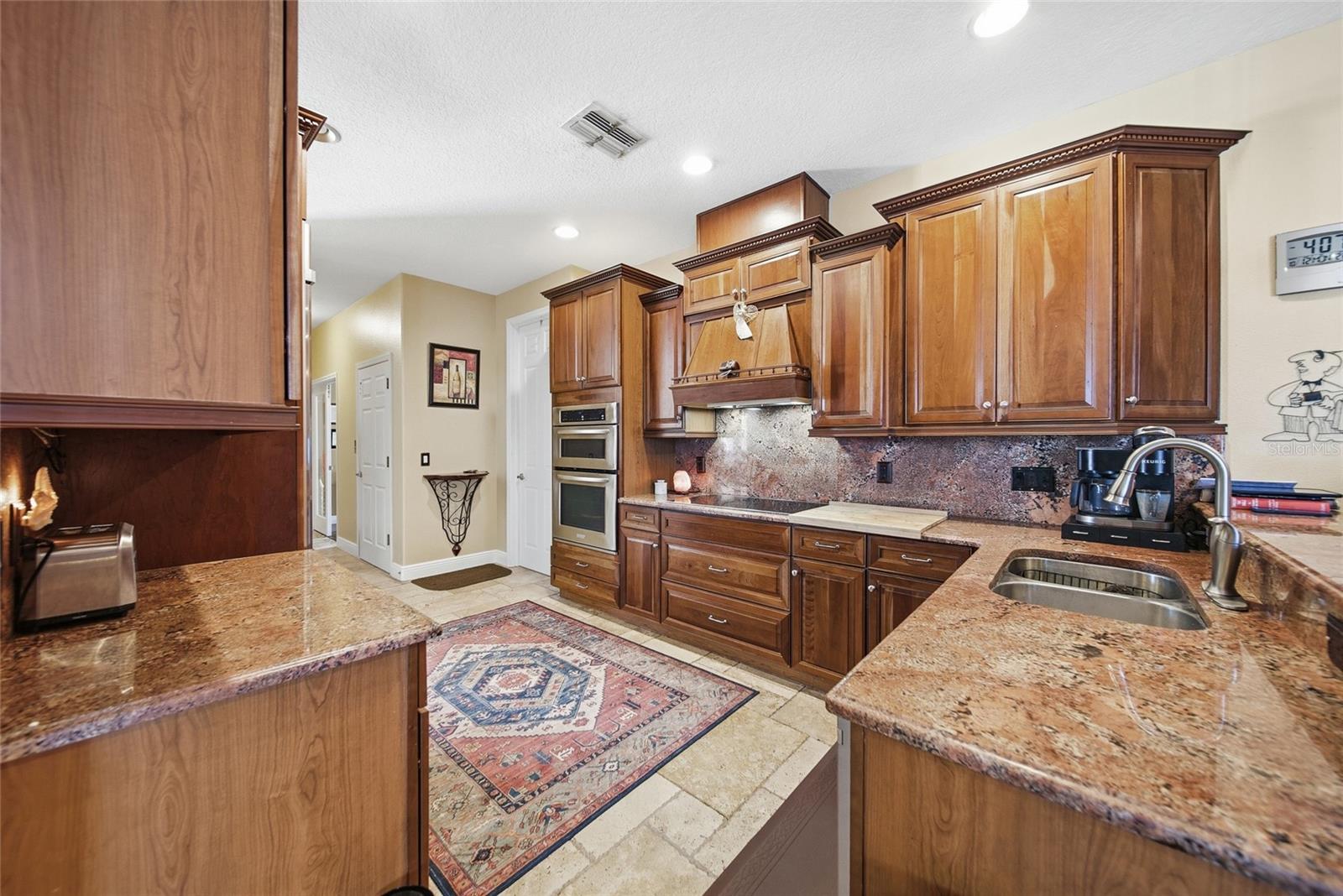 1212 CASTLE TERRACE, Tarpon Springs, FL 34689