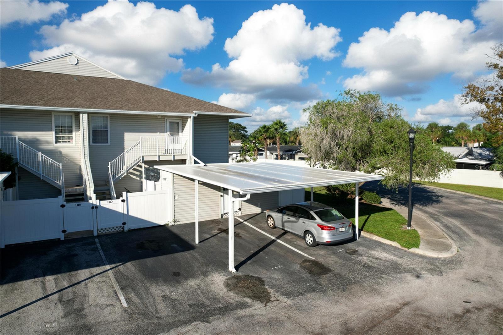 8350 SAVANNAH TRACE CIRCLE, #102, Tampa, FL 33615