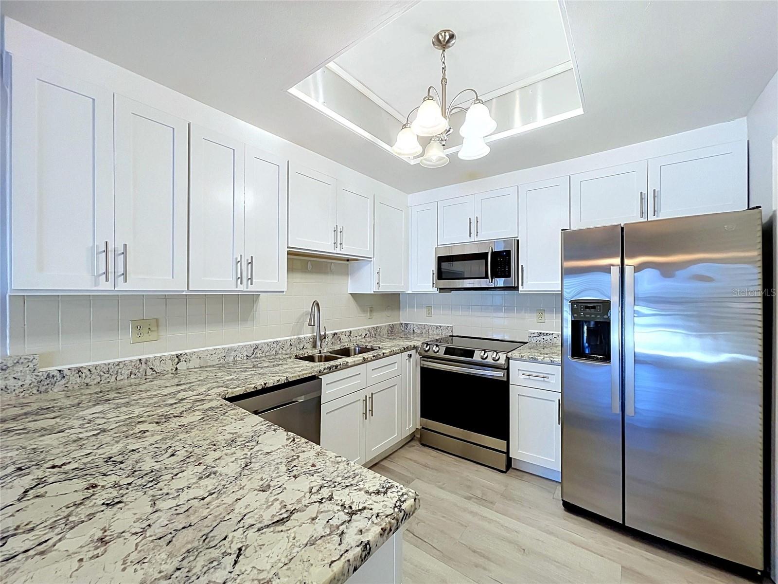 8350 SAVANNAH TRACE CIRCLE, #102, Tampa, FL 33615