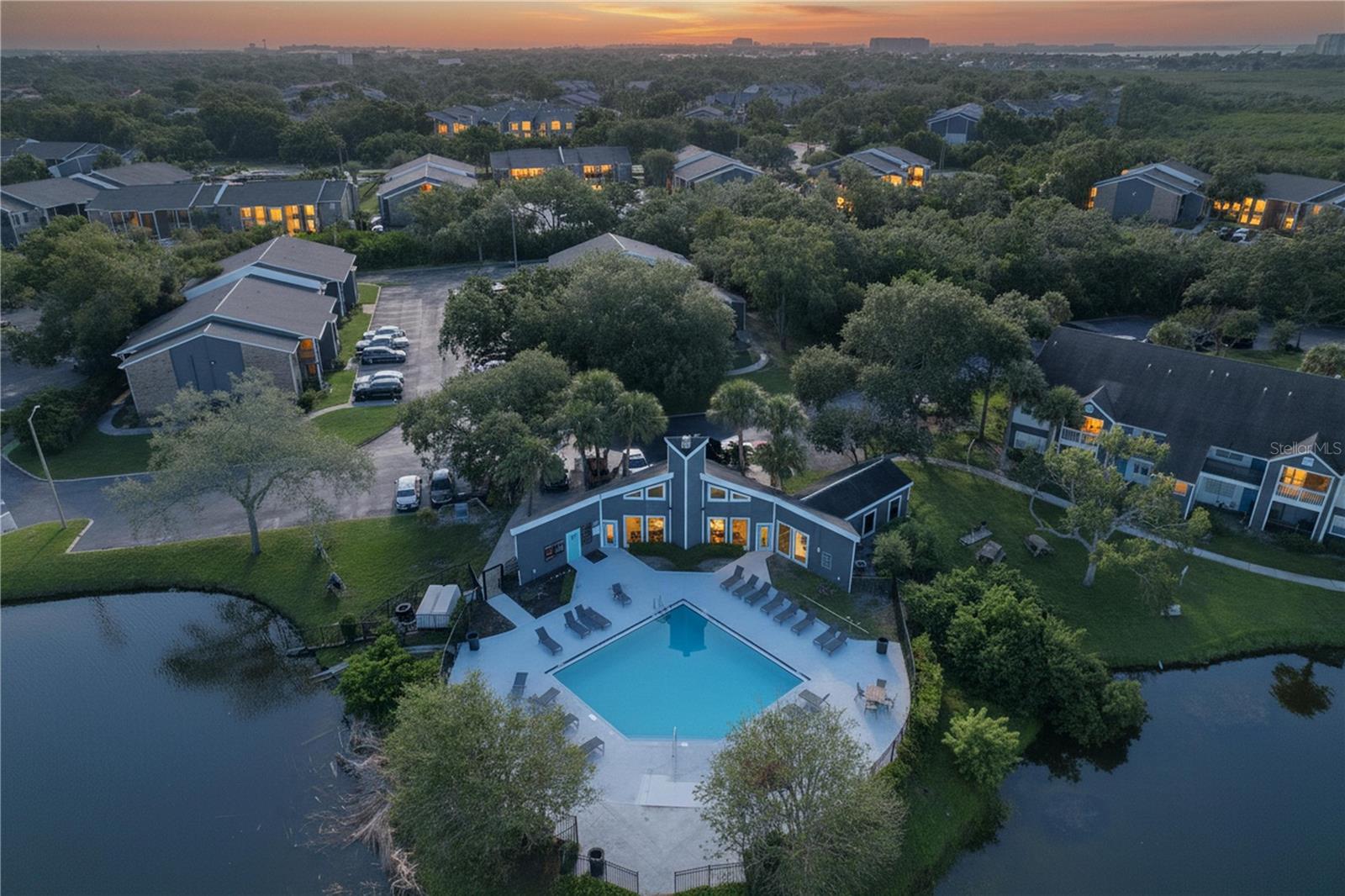 8350 SAVANNAH TRACE CIRCLE, #102, Tampa, FL 33615