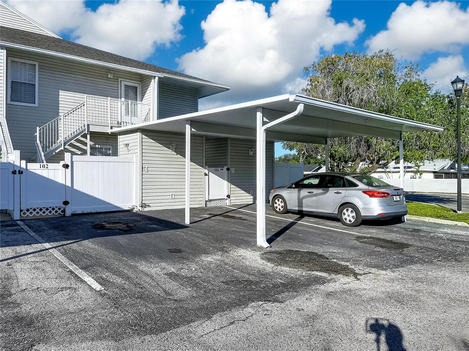 8350 SAVANNAH TRACE CIRCLE, #102, Tampa, FL 33615