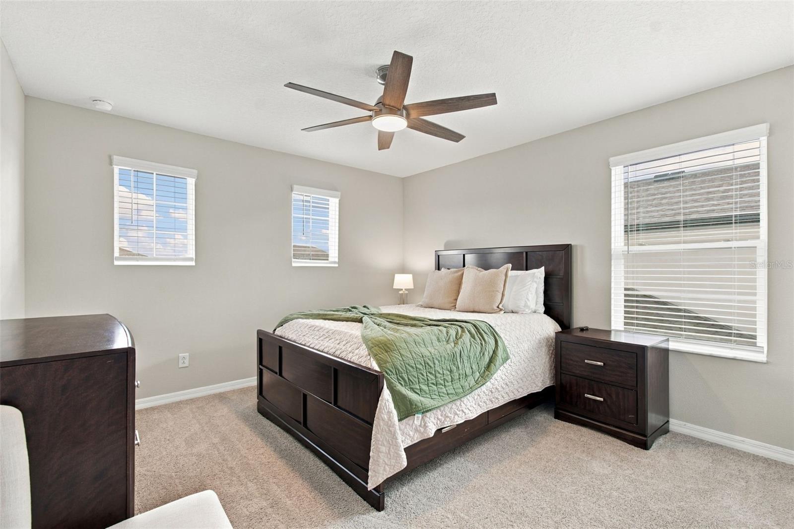 9477 SEAGRASS PORT PASS, Wesley Chapel, FL 33545
