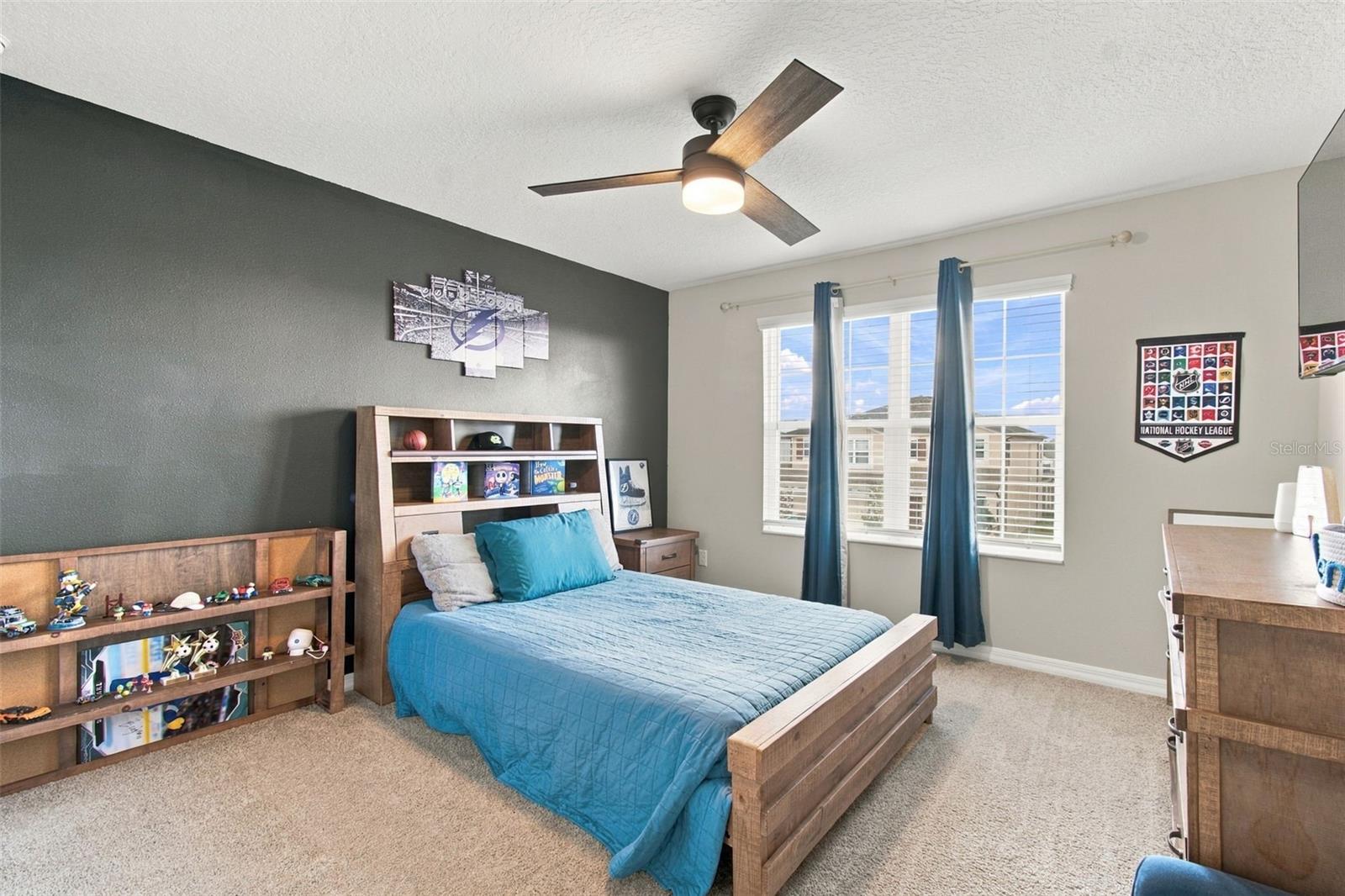 9477 SEAGRASS PORT PASS, Wesley Chapel, FL 33545