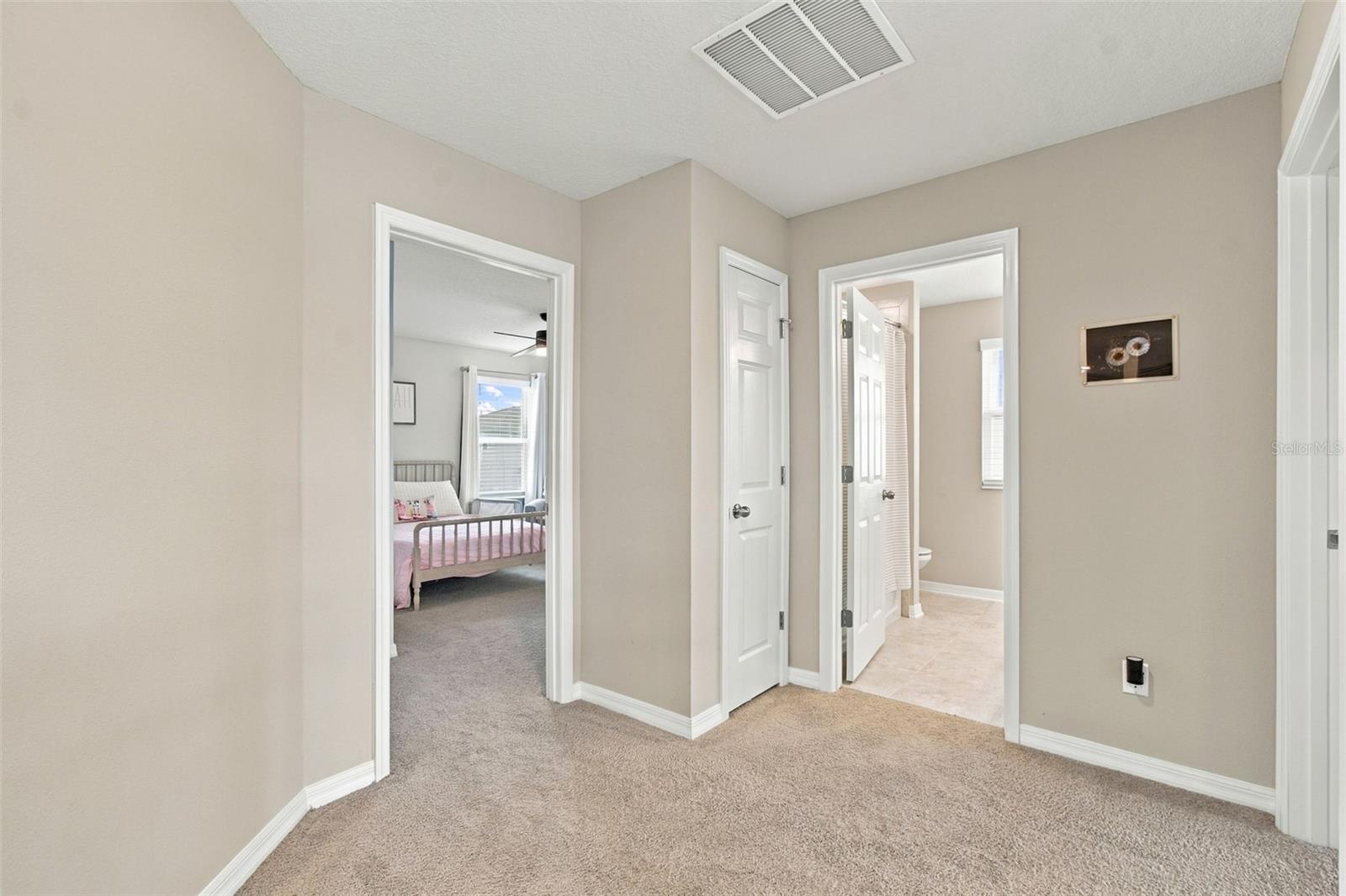 9477 SEAGRASS PORT PASS, Wesley Chapel, FL 33545