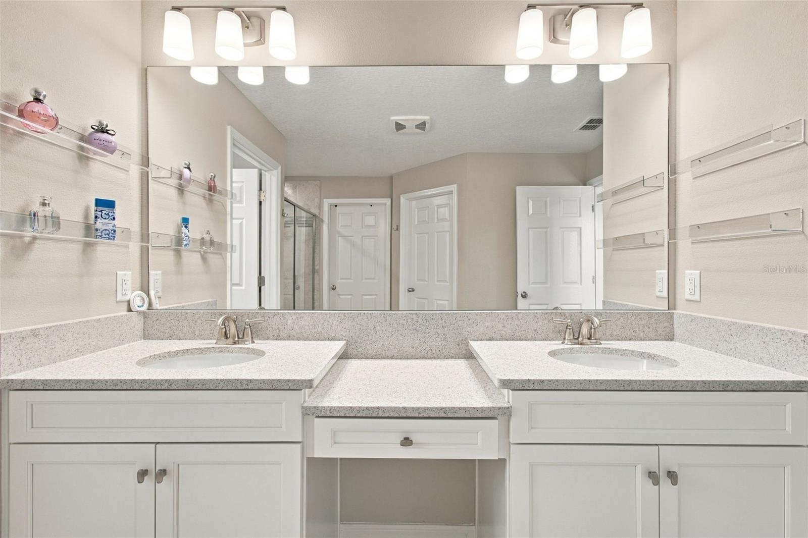 9477 SEAGRASS PORT PASS, Wesley Chapel, FL 33545