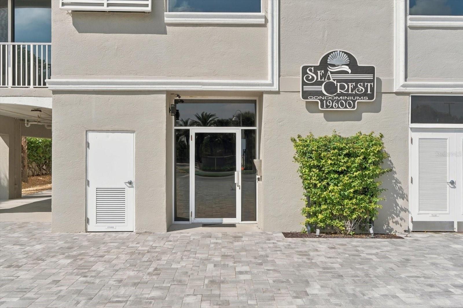 19600 GULF BOULEVARD, #301, Indian Shores, FL 33785