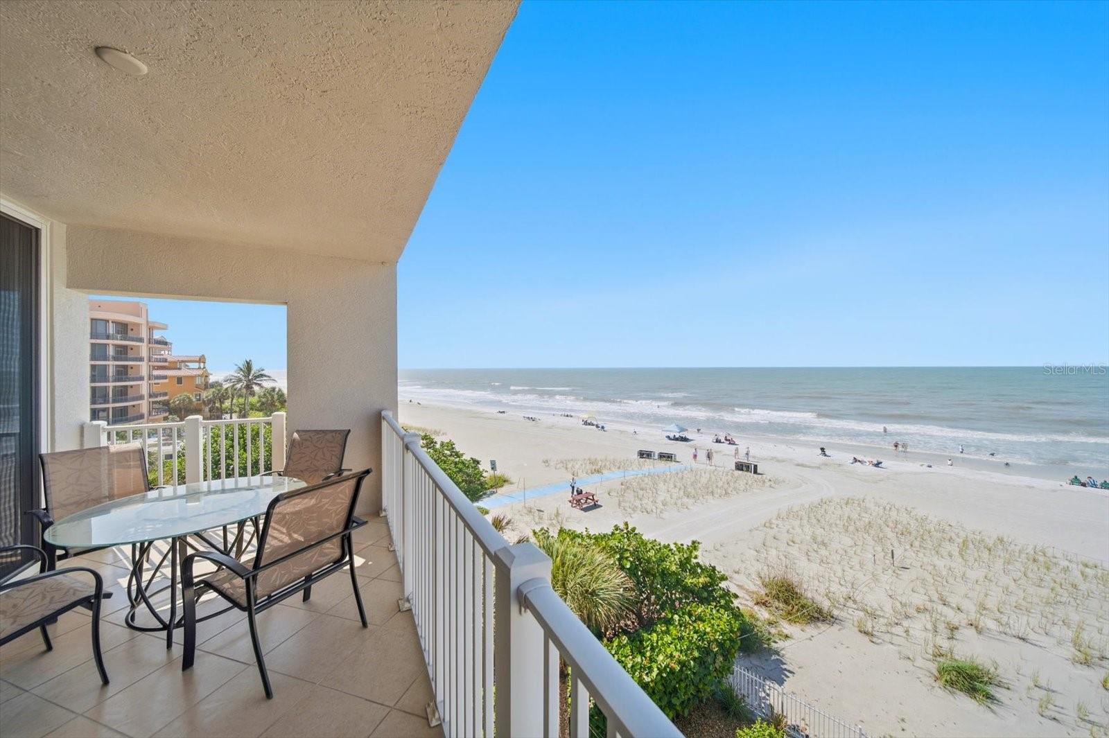 19600 GULF BOULEVARD, #301, Indian Shores, FL 33785
