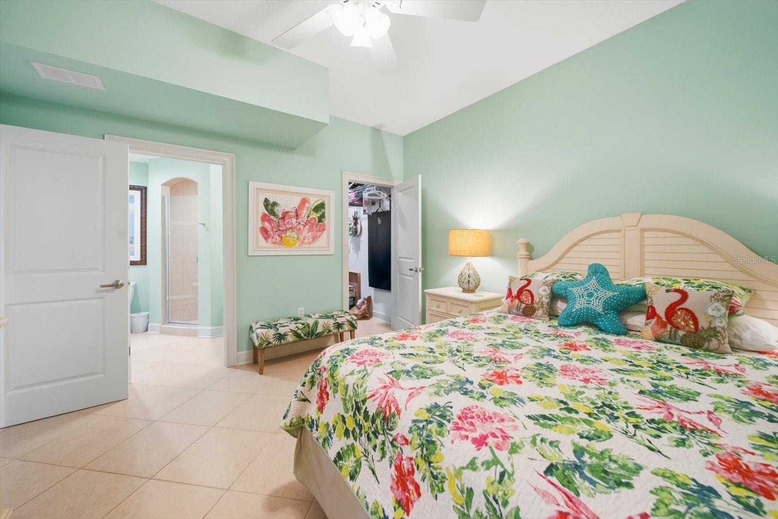 19600 GULF BOULEVARD, #301, Indian Shores, FL 33785