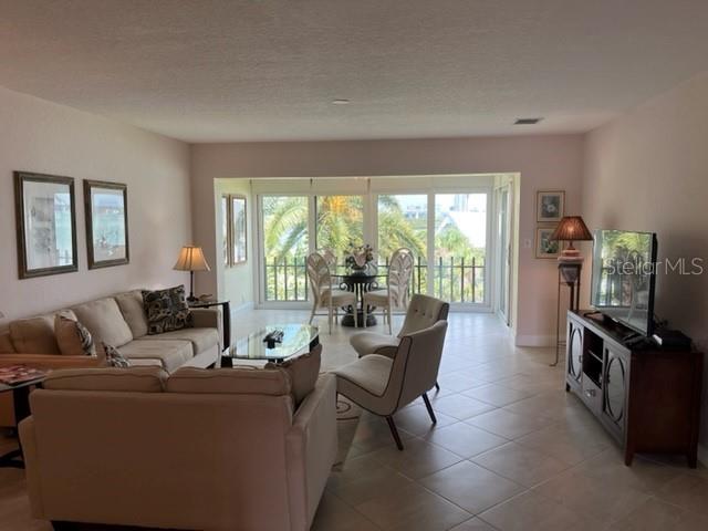 865 S GULFVIEW BOULEVARD, #311, Clearwater, FL 33767 865 S GULFVIEW BOULEVARD, #311, Clearwater, FL 33767