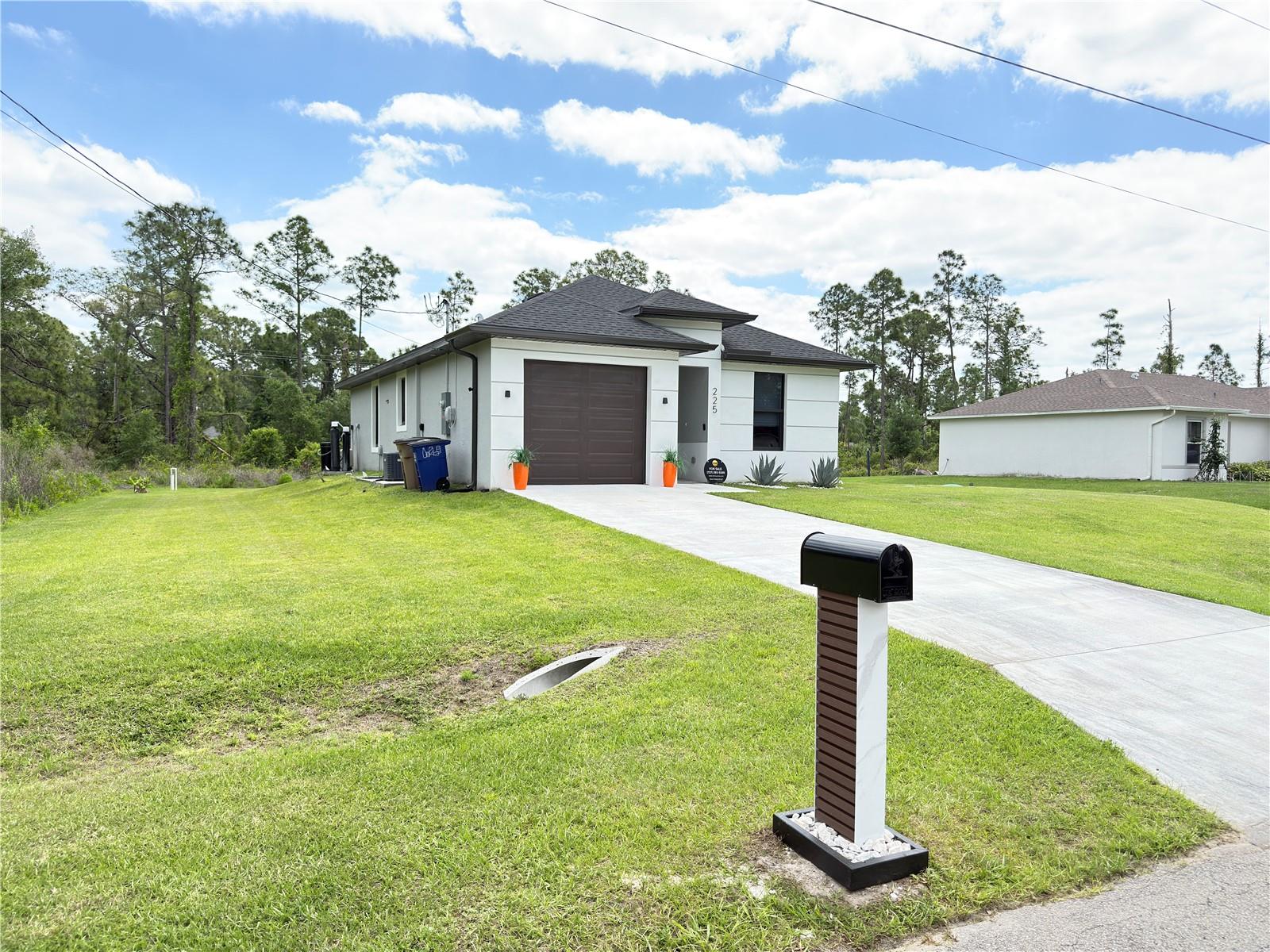 Lehigh Acres, FL 33974